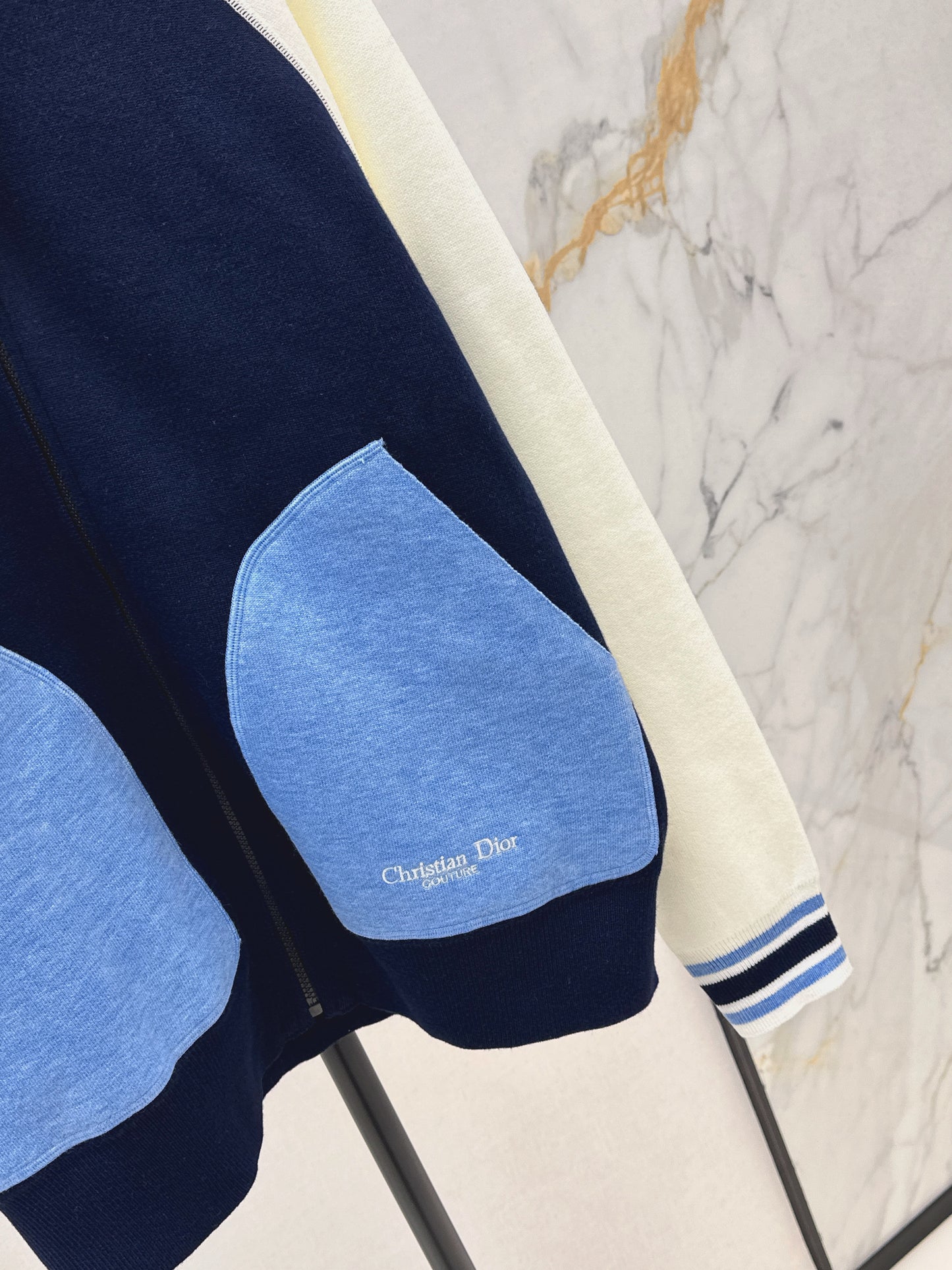 Di 25 Classic Baseball Jersey Knit Hooded Jacket