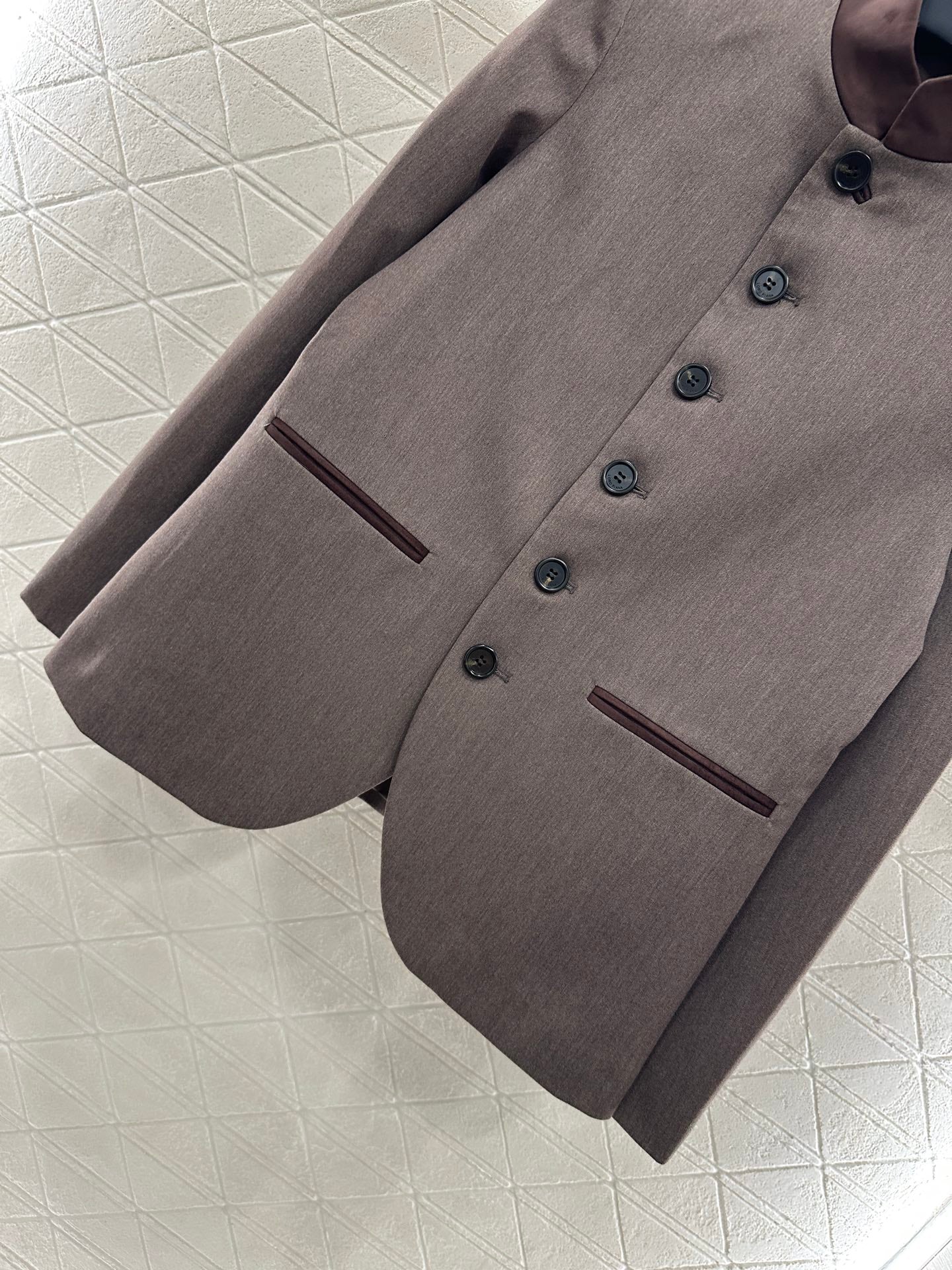 Di 25 Suit jacket+mid length pleated skirt set