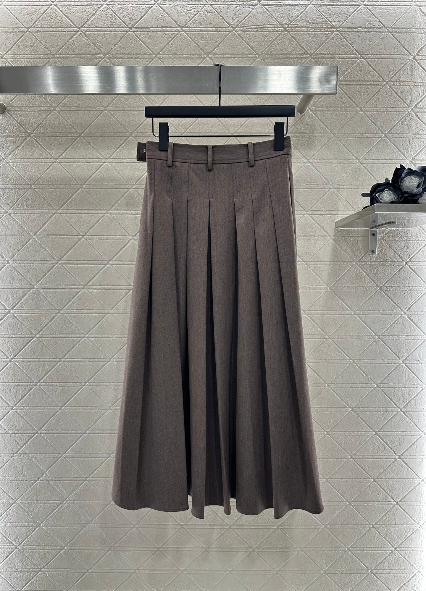 Di 25 Suit jacket+mid length pleated skirt set