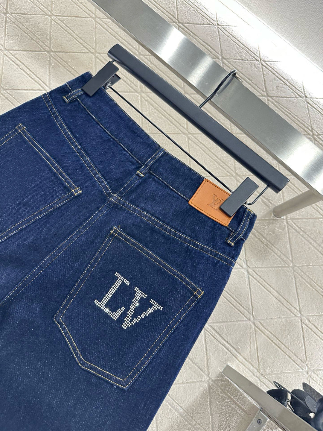 L 25 Collar rhinestone denim shirt+pants set