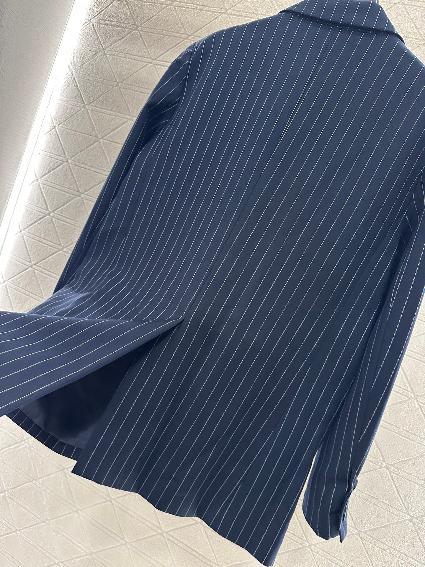 Mi 25 Silhouette striped suit jacket+pants set