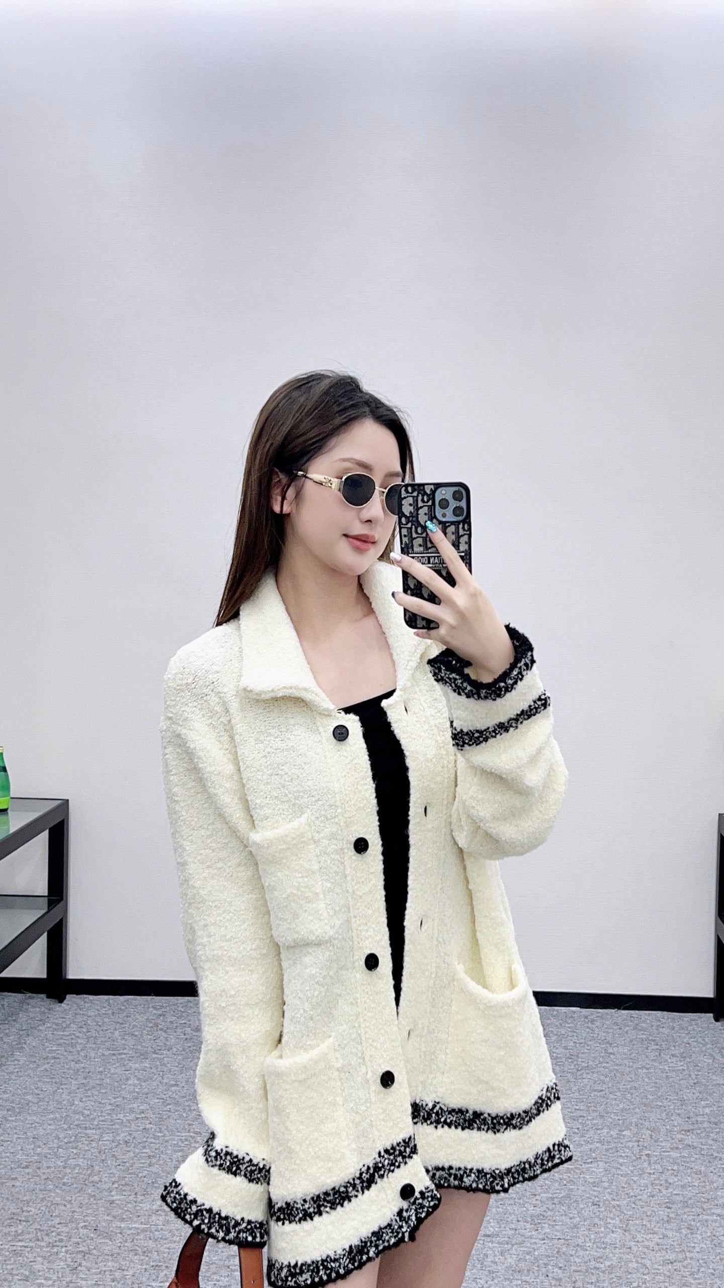Di 25 Striped knitted wool cardigan