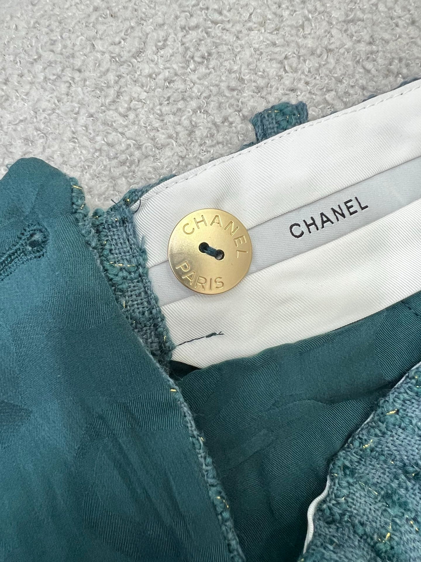 C 25 New plaid tweed straight leg pants (lined with silk version)