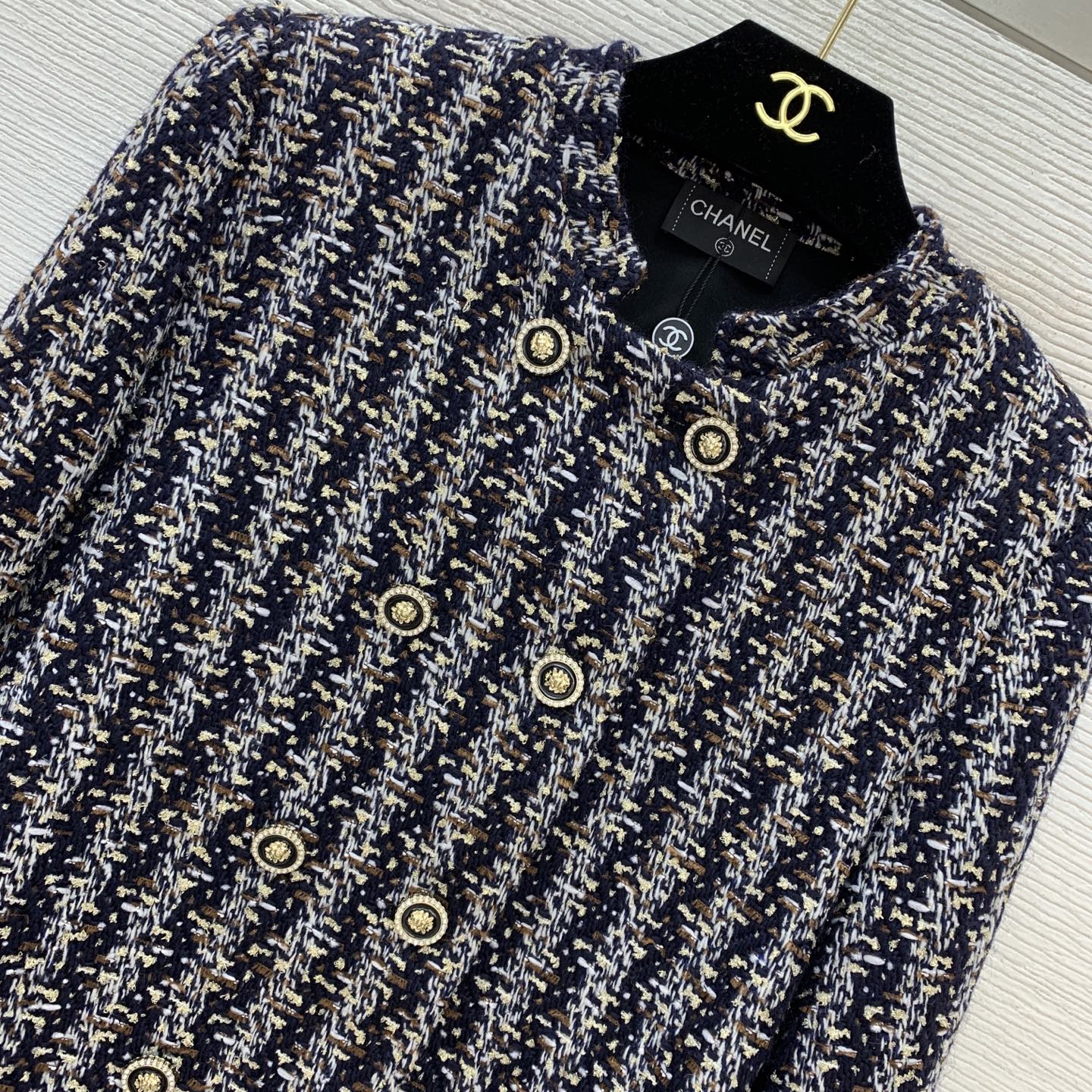 C 25 Wool blend and woolen woven short stand up collar jacket
