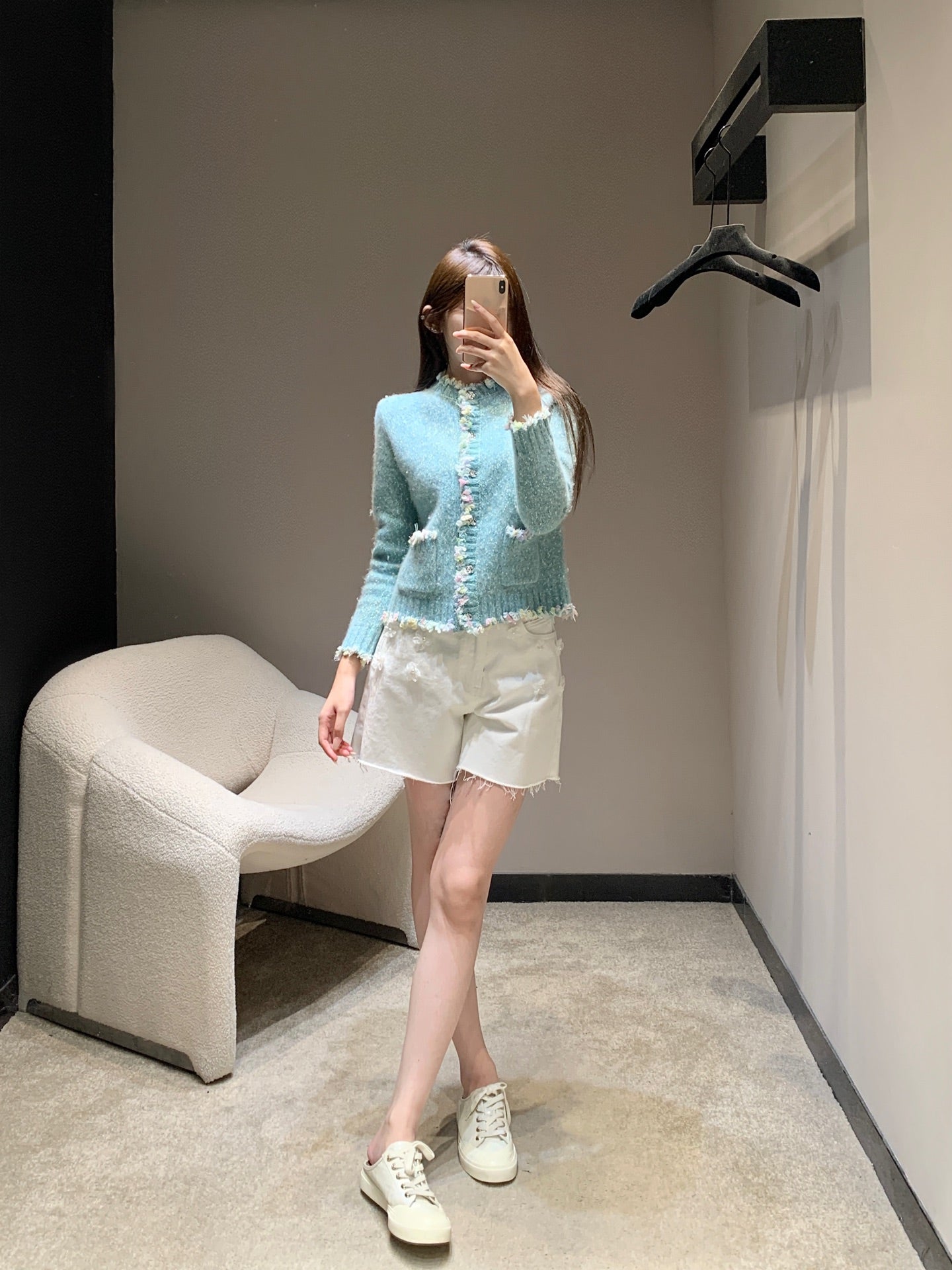 C 25B new light blue cashmere cardigan (high-end handmade workshop series)