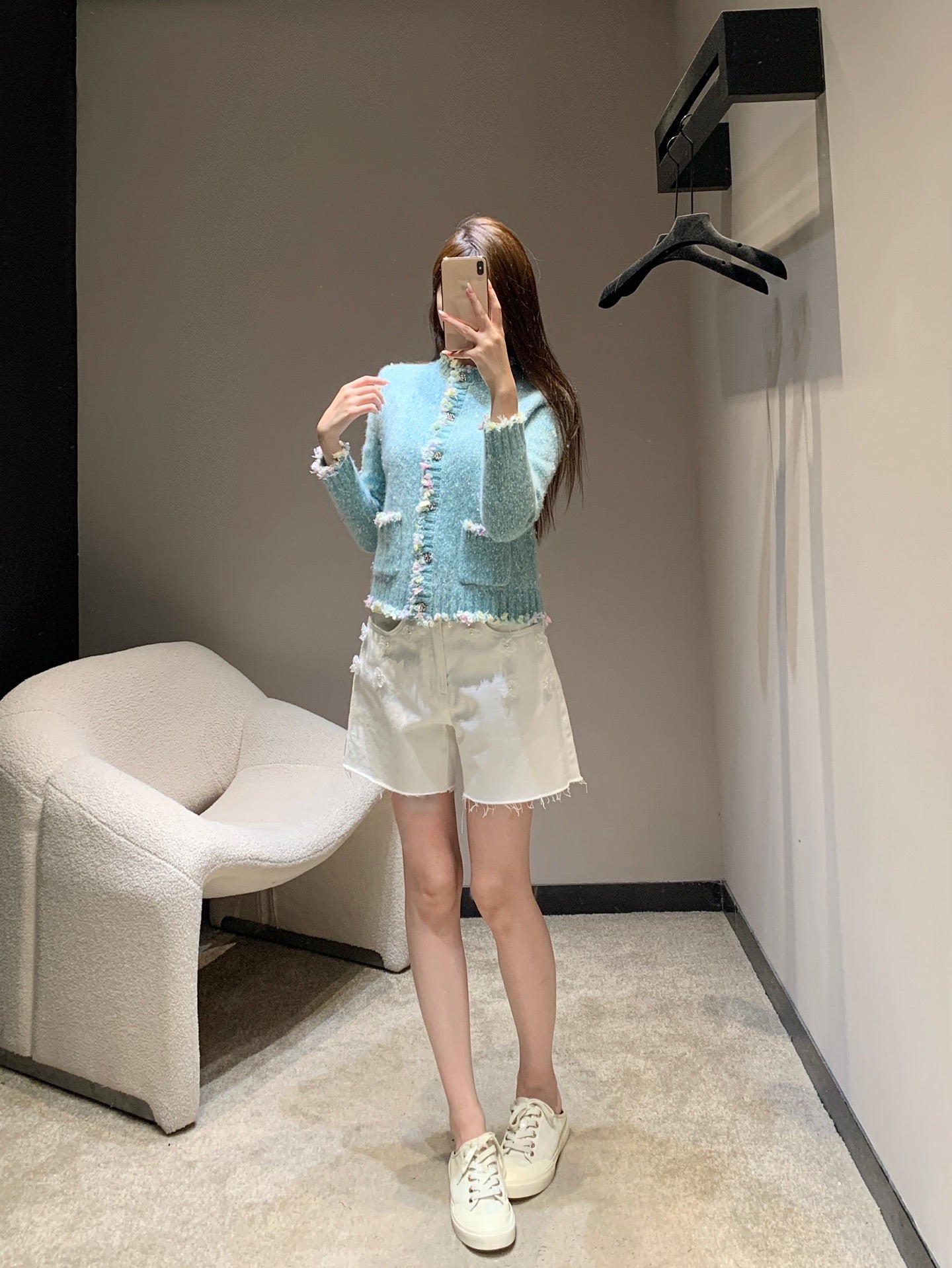 C 25B new light blue cashmere cardigan (high-end handmade workshop series)