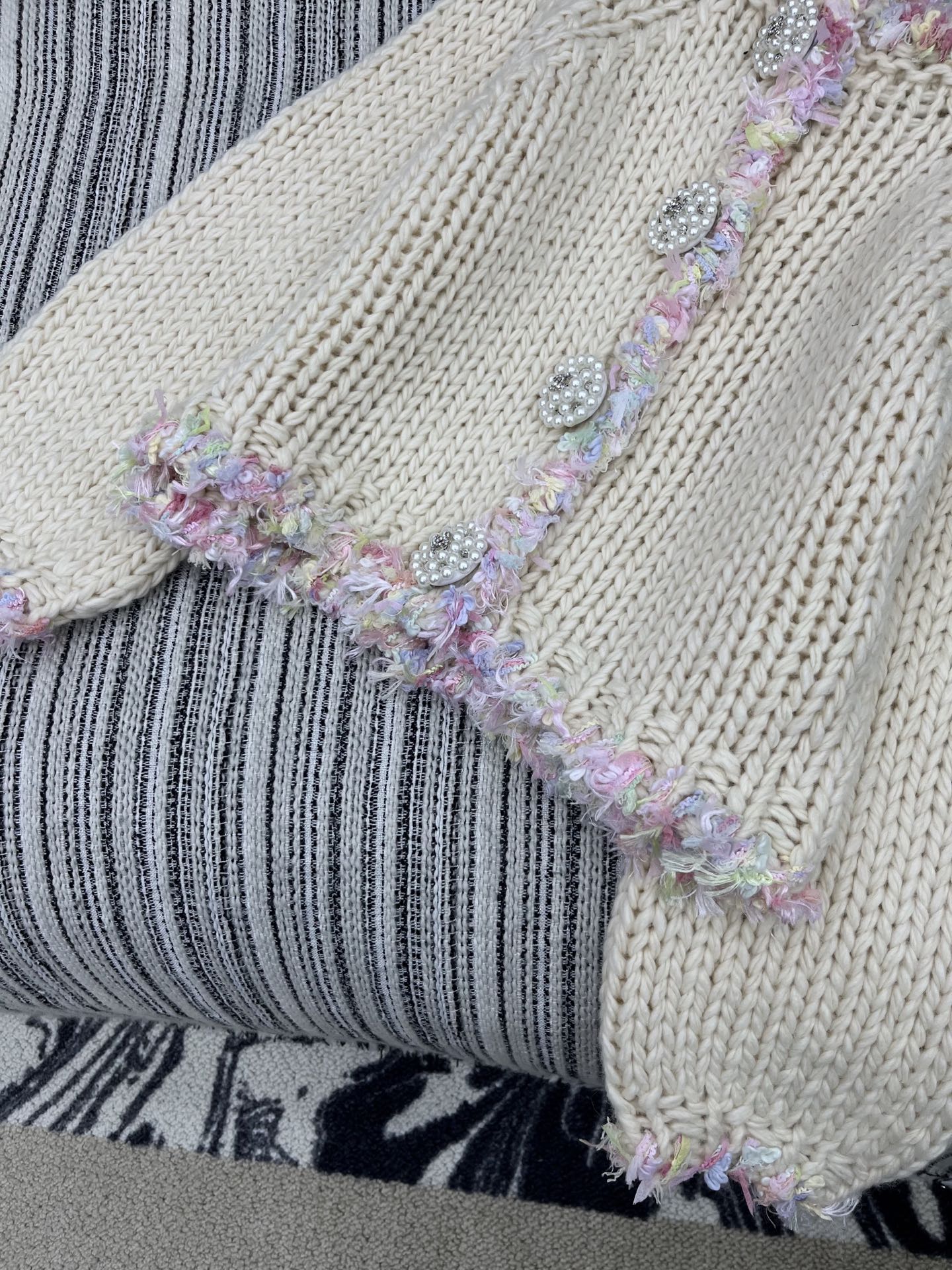 C 25 Handmade large diamond button knitted cardigan