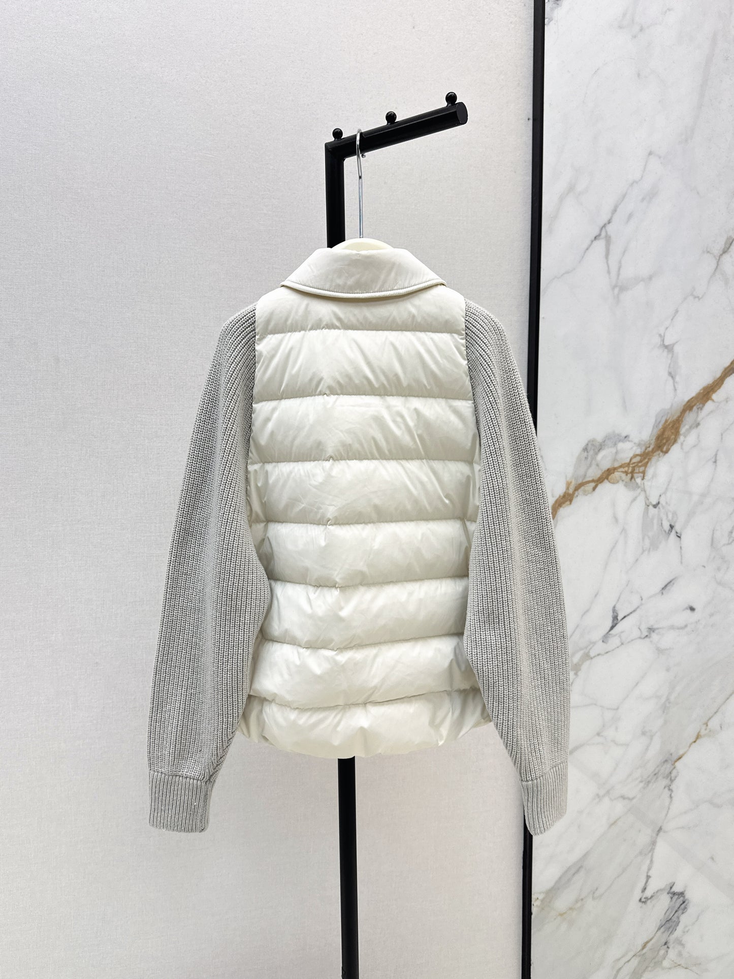 Bru 25 New Knit Sleeve Down Jacket(WHITE/BROWN)