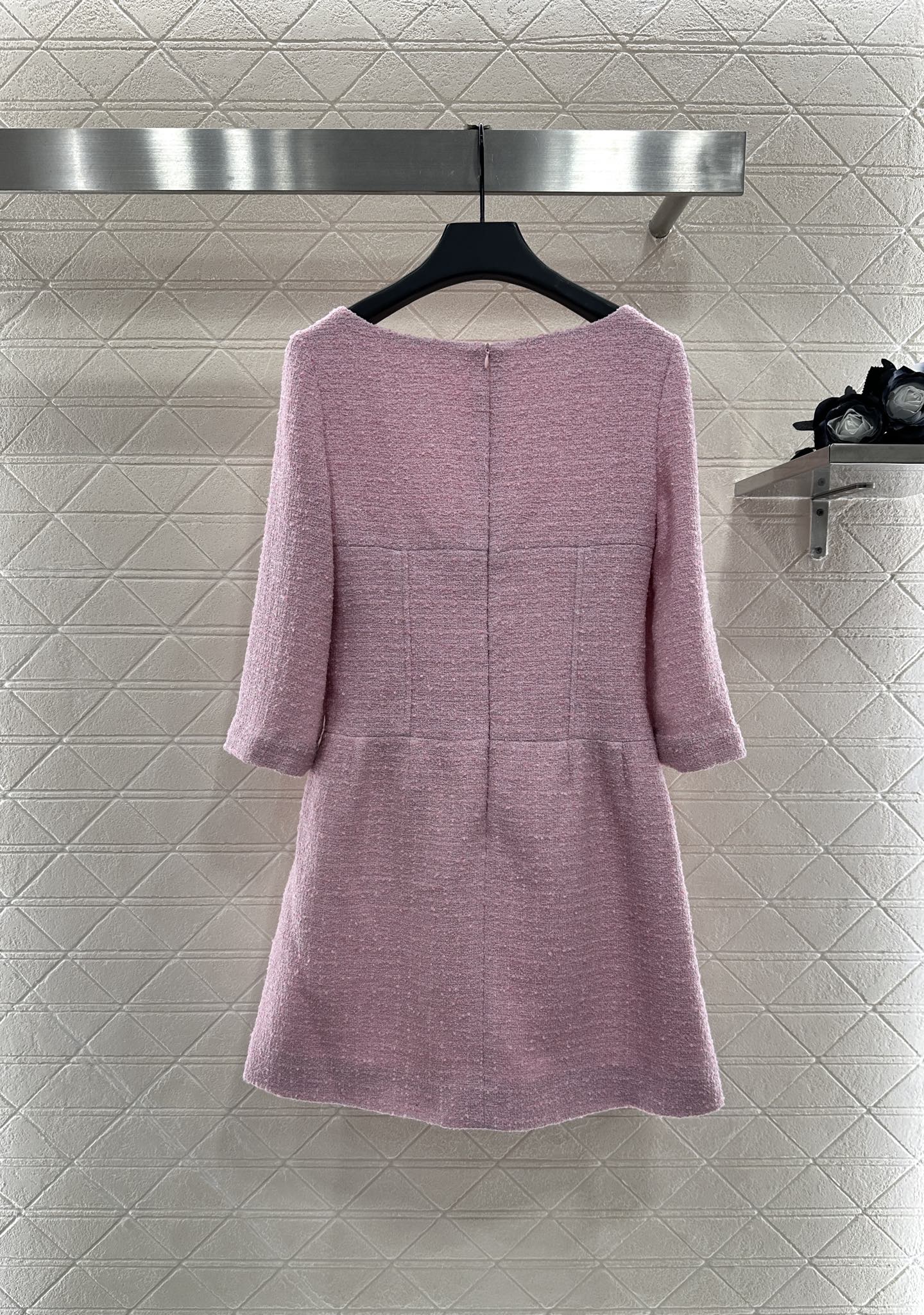 C 25 Mid sleeve round neck dress