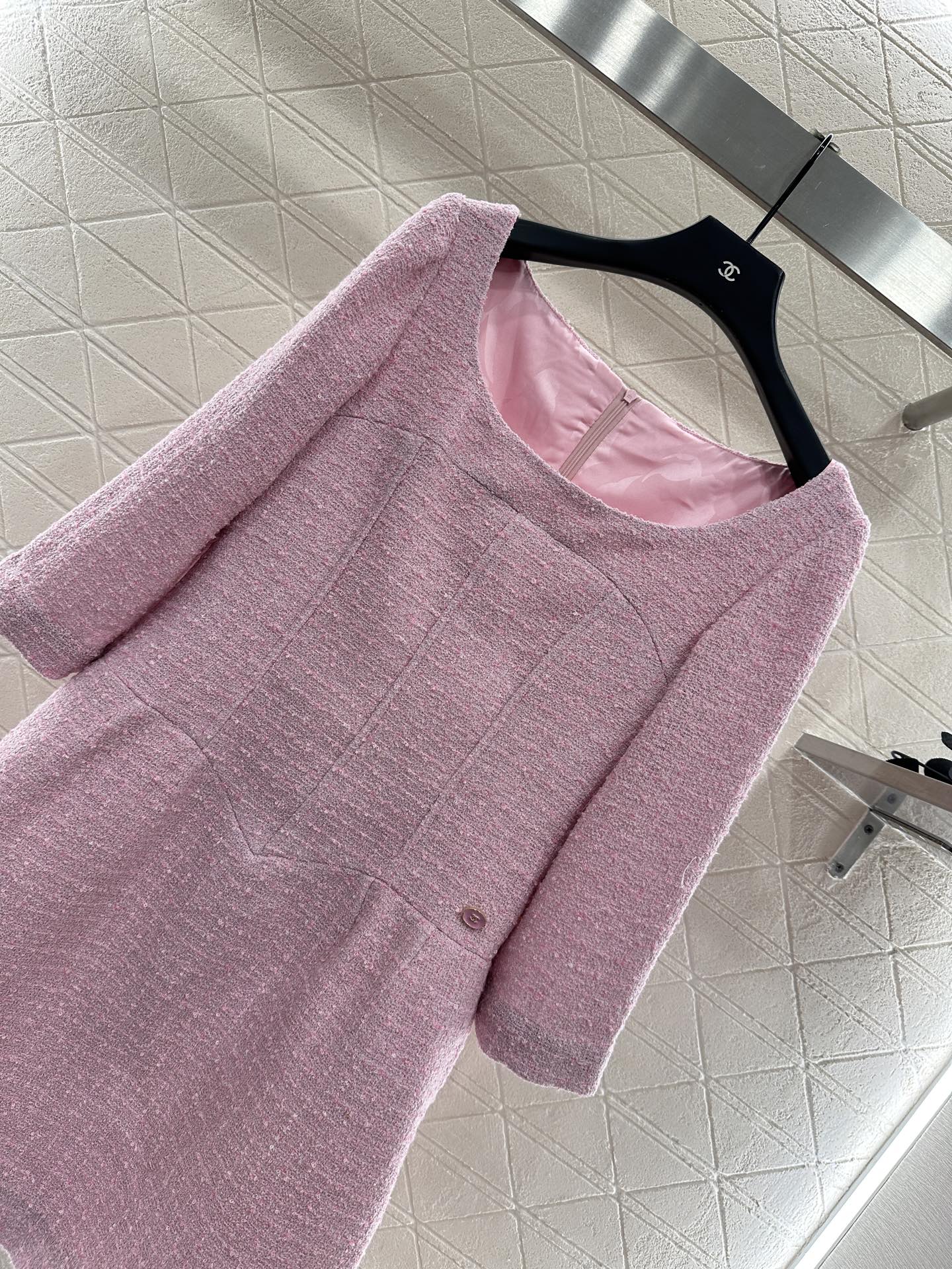 C 25 Mid sleeve round neck dress
