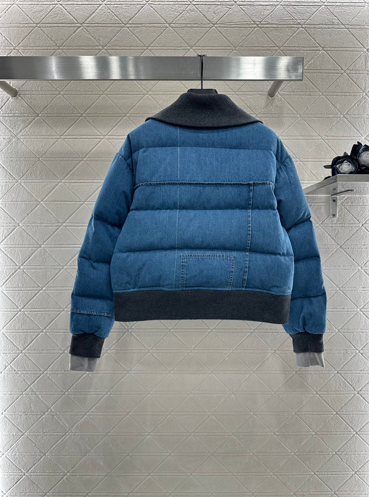 L 25 Cowboy collar zipper jacket down jacket