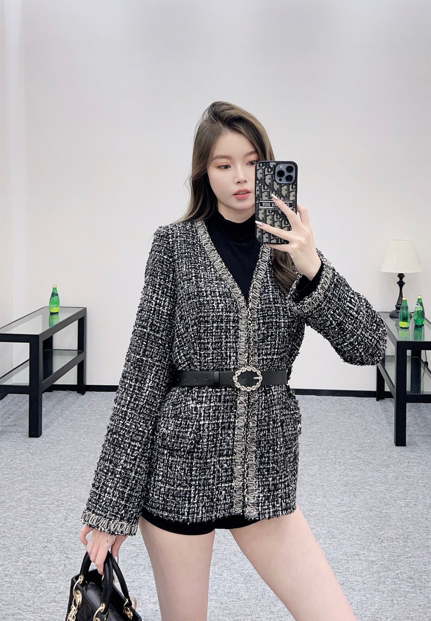 C 25 Woven belt hem jacket