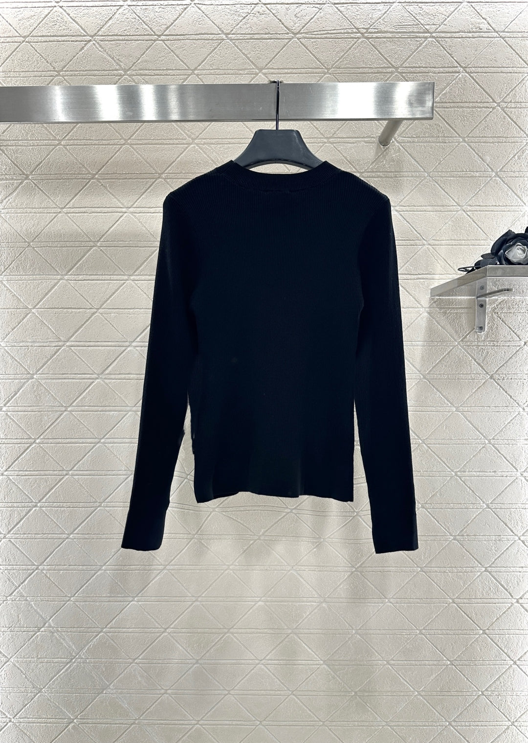 C 25 Bow tie long sleeved sweater