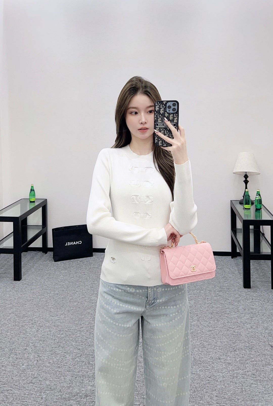 C 25 Bow tie long sleeved sweater