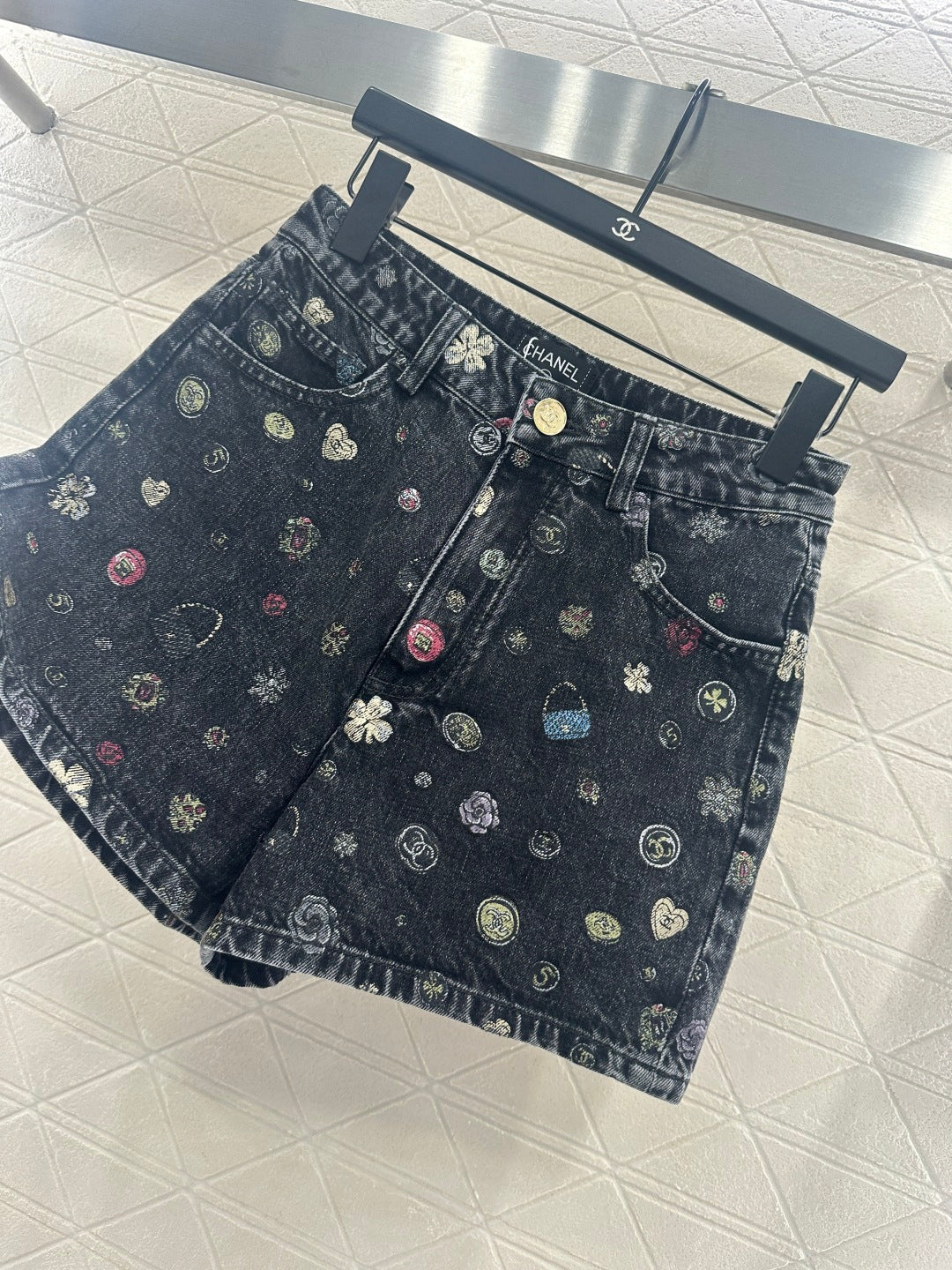C 25 Laser printed denim shorts
