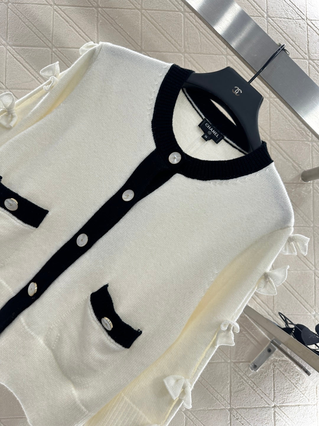 C 25 Bow decoration cashmere knitted cardigan