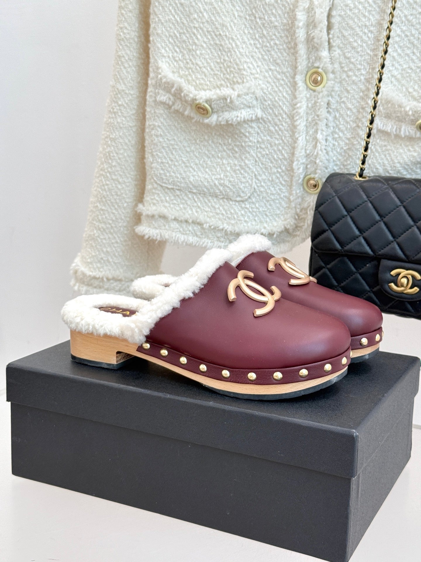 C 25 New Solid Wood Sole Thick-Sole Half Slippers