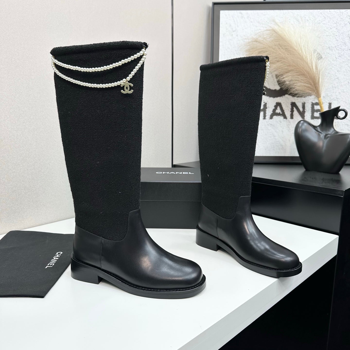 C 25 Pearl necklace decoration thick soled boots(GRAY/BLACK)