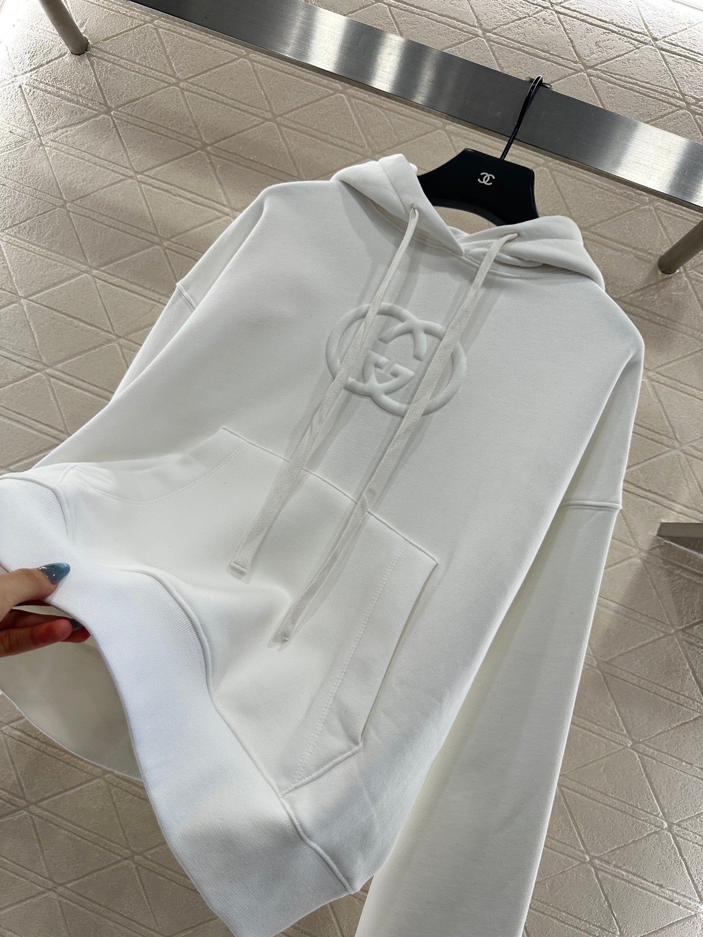 Gu 25 Hooded lettering cotton sweatshirt(WHITE/BLACK)