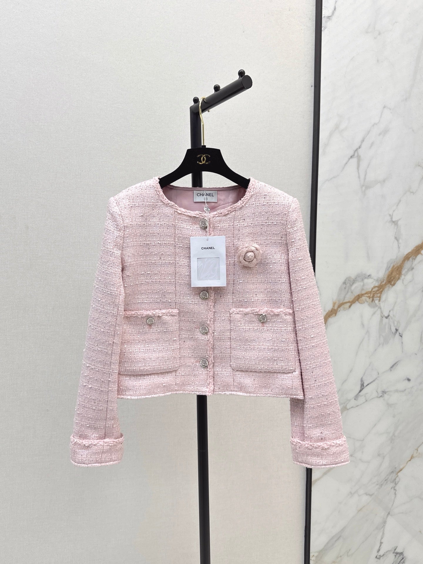 C 25 Girly pink short woven jacket(Lotus Button)