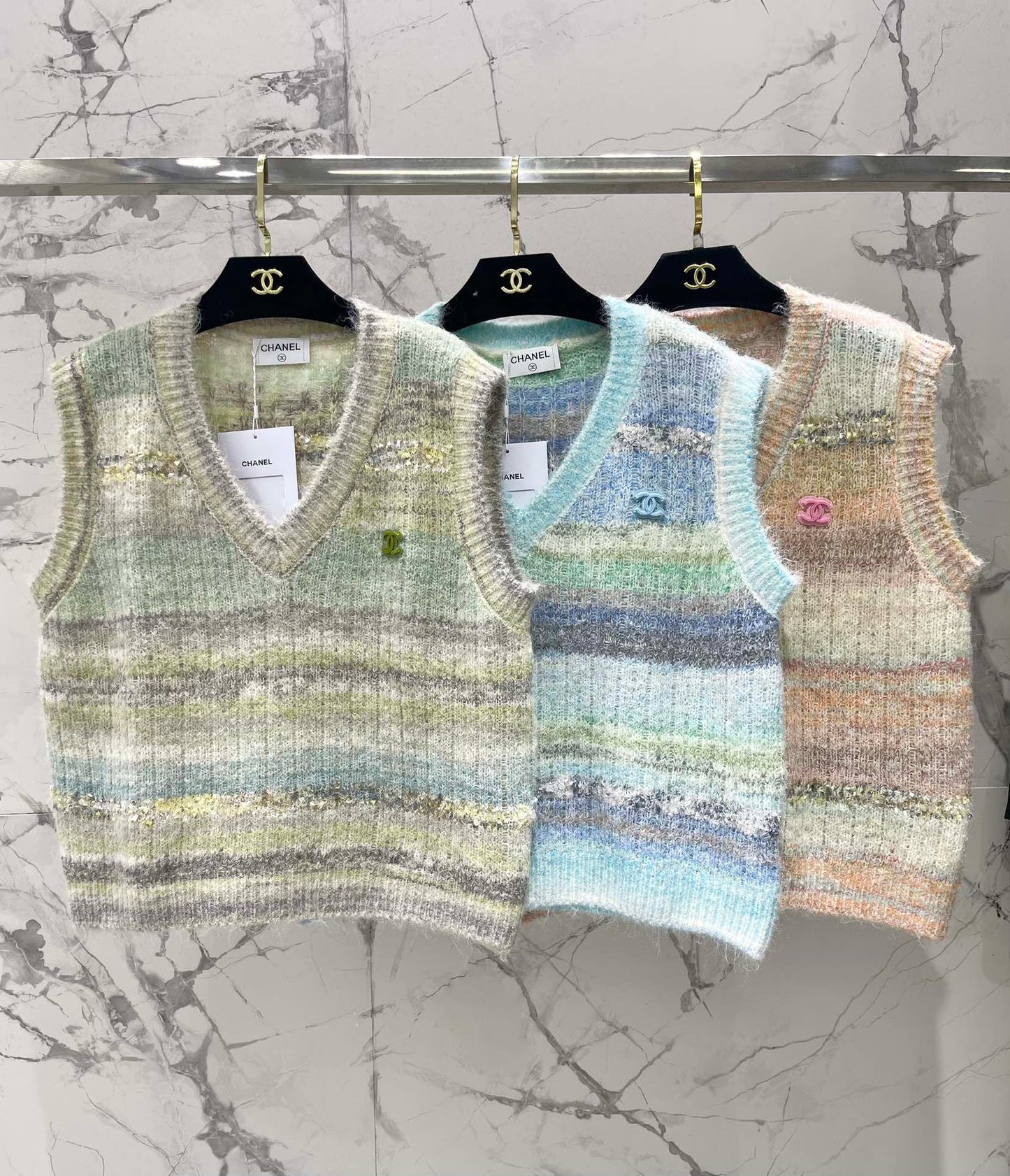 C 25 Gradient mohair vest