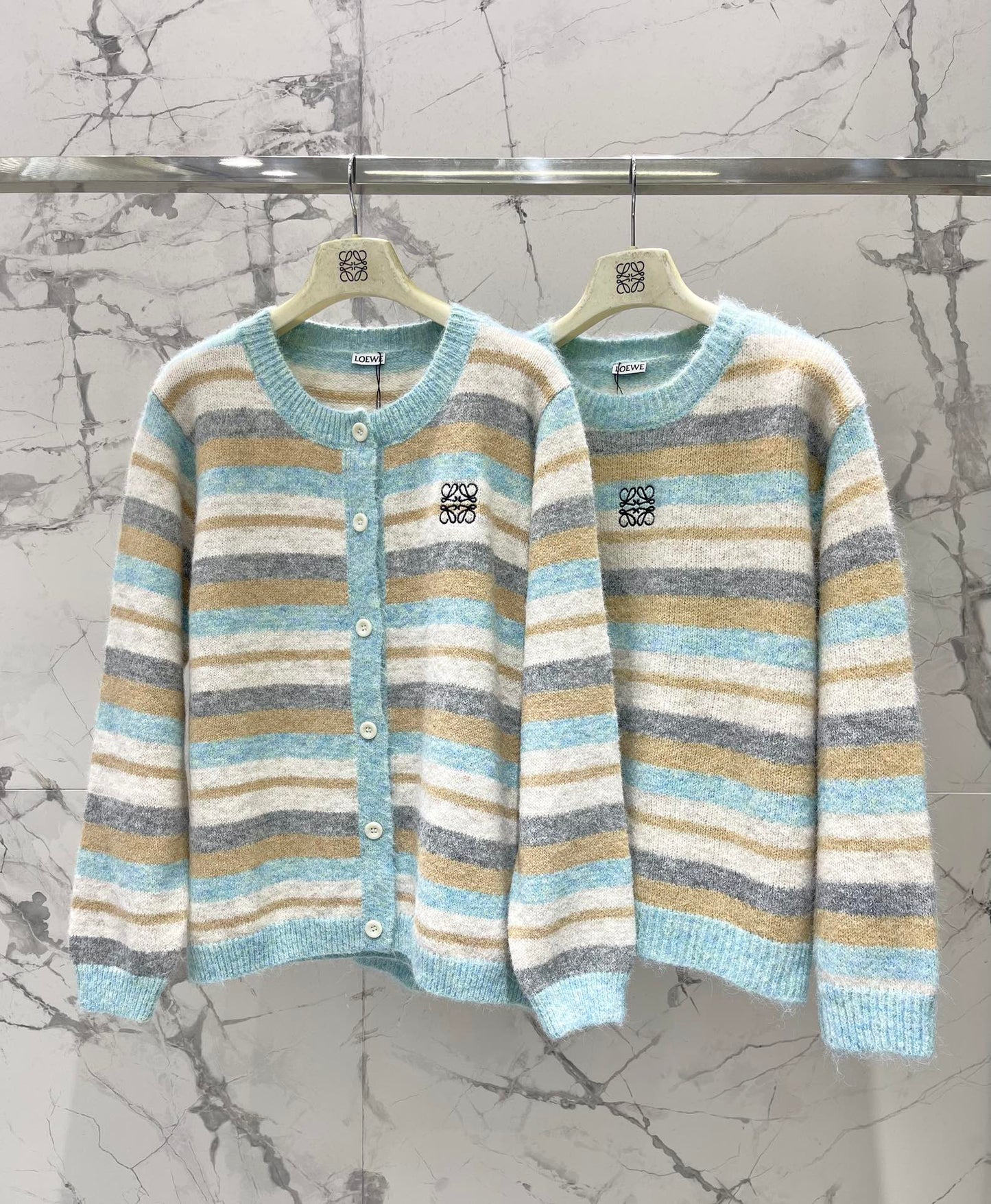 Lo 25 New embroidered logo striped knitted cardigan