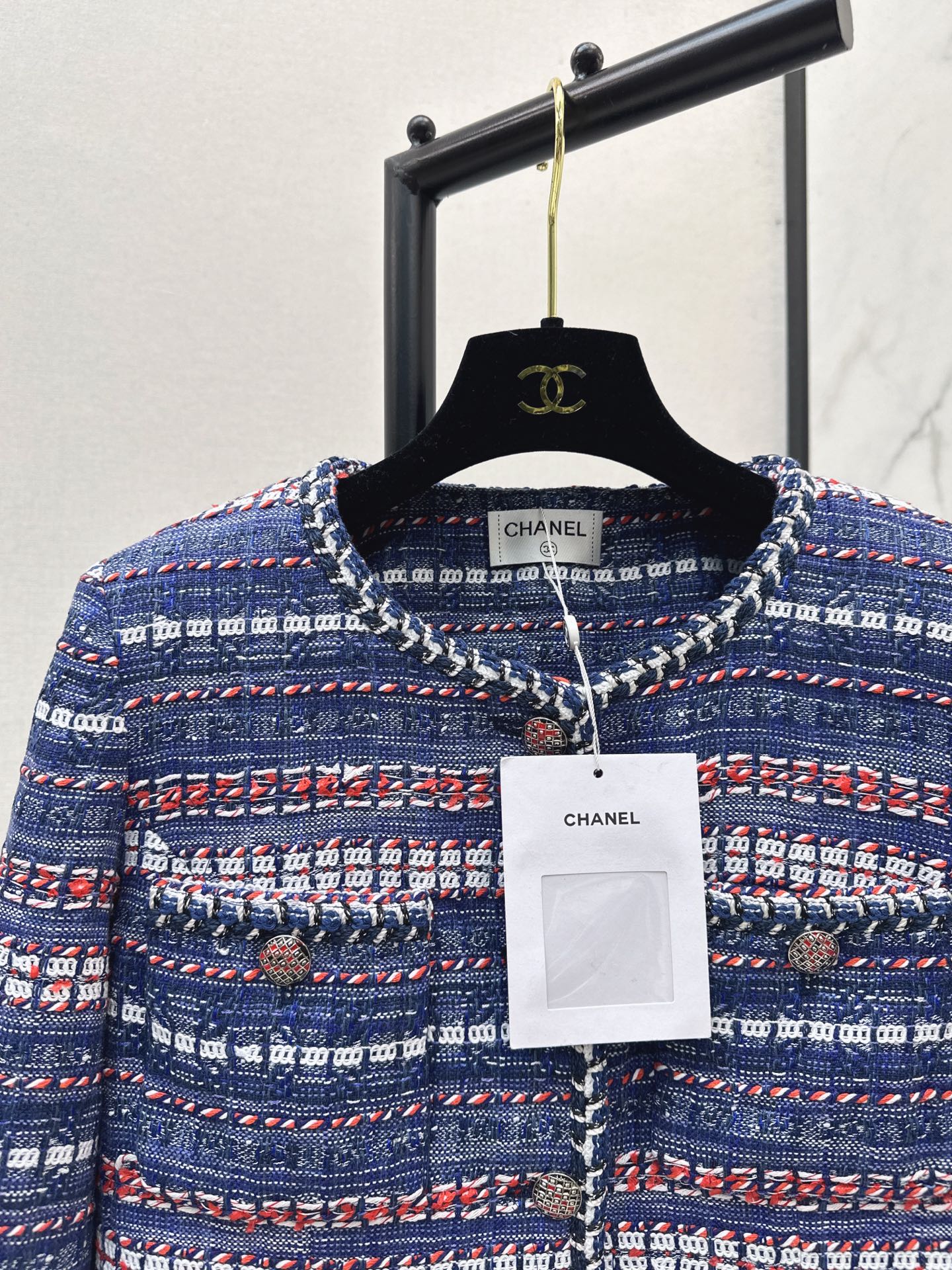 C 25 Woolen hem jacket