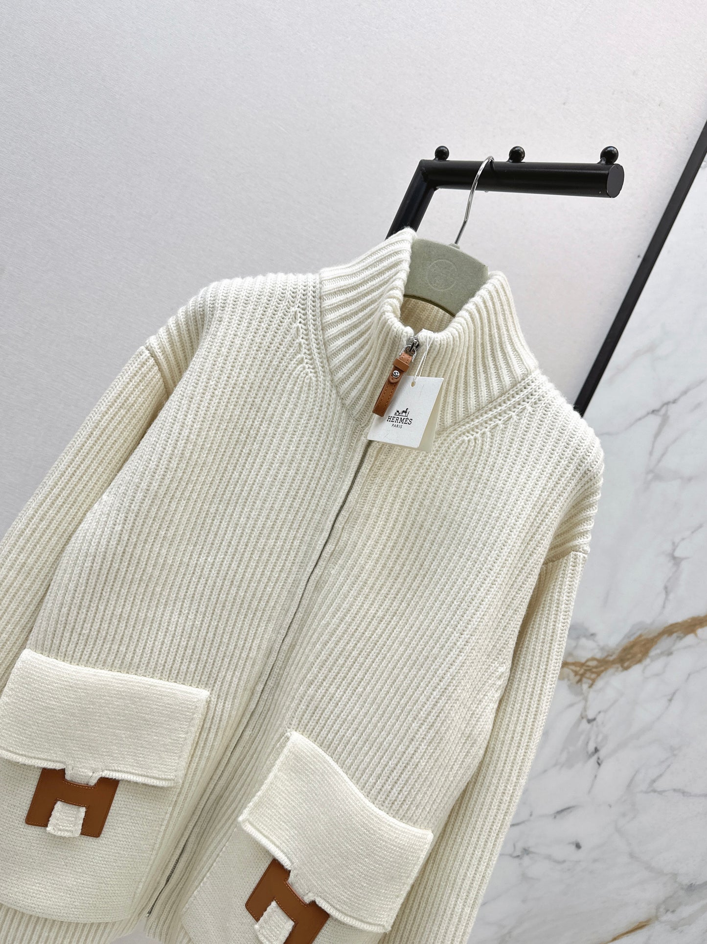 He 25 Mid-length cashmere knitted zip-up jacket(100% cashmere BEIGI/BLACK)