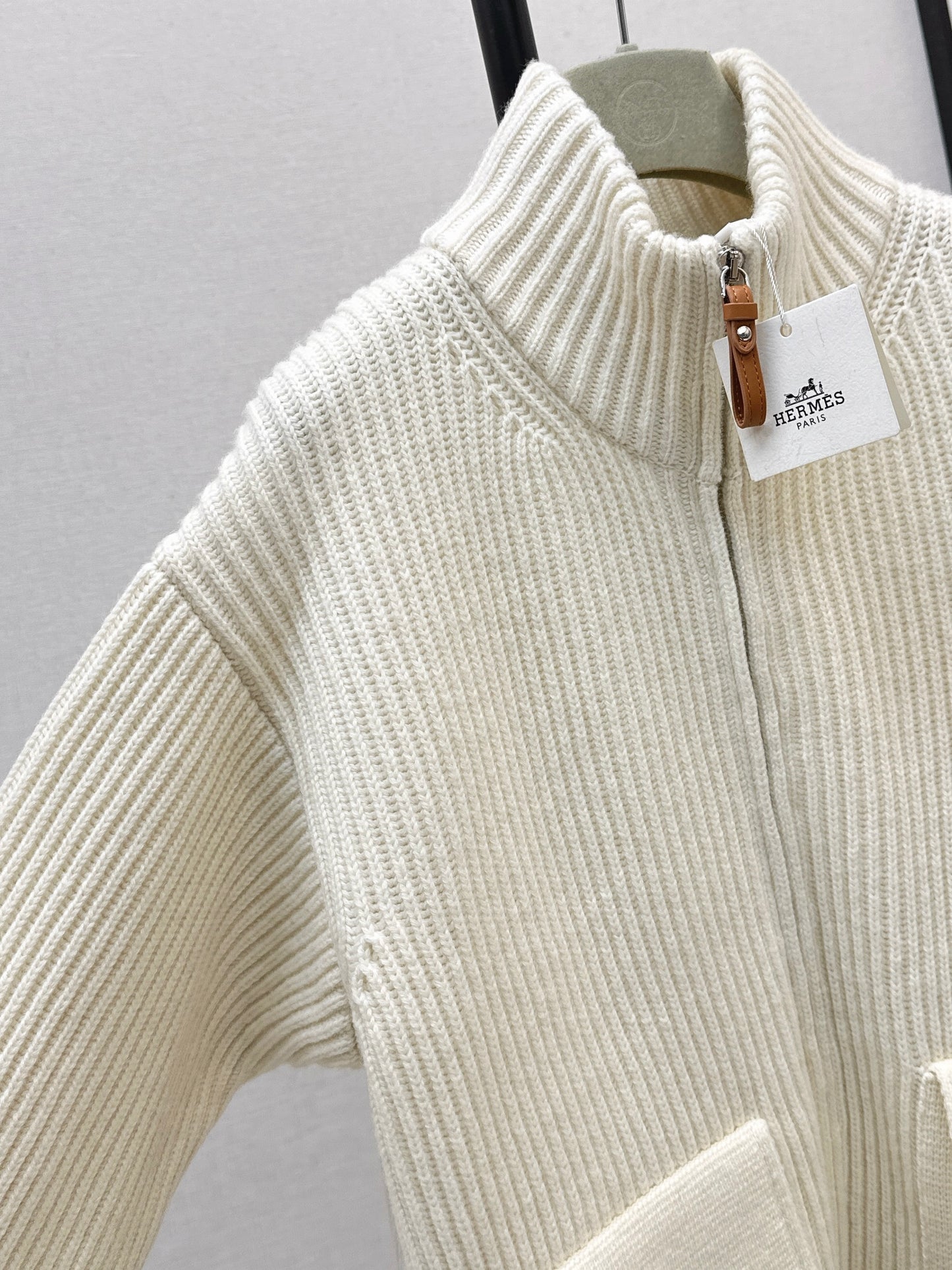 He 25 Mid-length cashmere knitted zip-up jacket(100% cashmere BEIGI/BLACK)