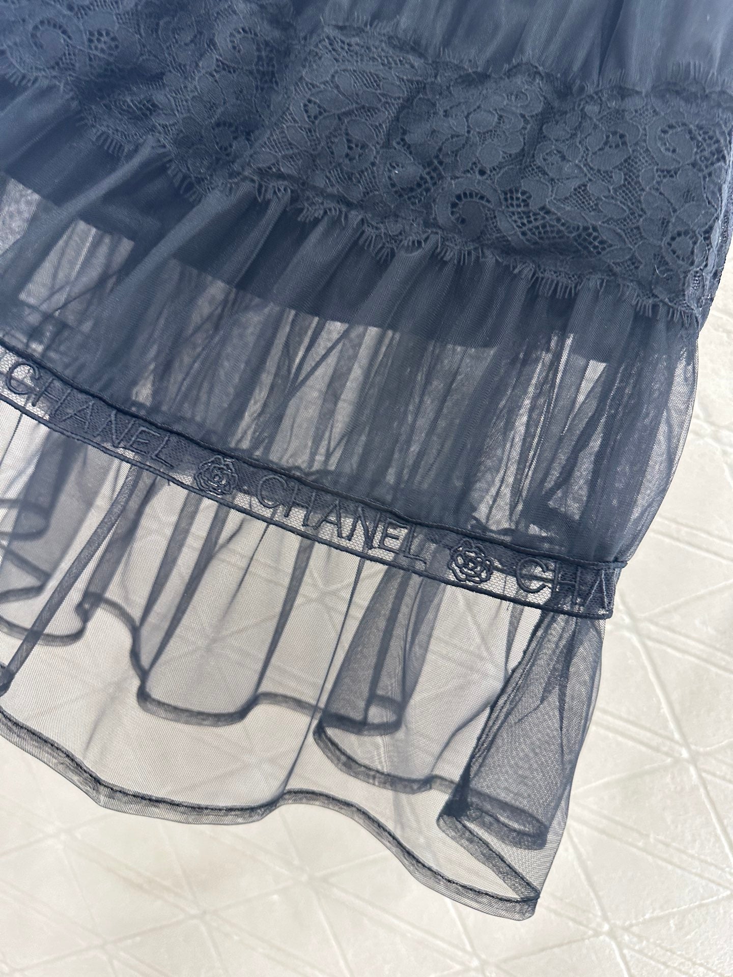 C 25 High waisted double-layer transparent cake gauze skirt