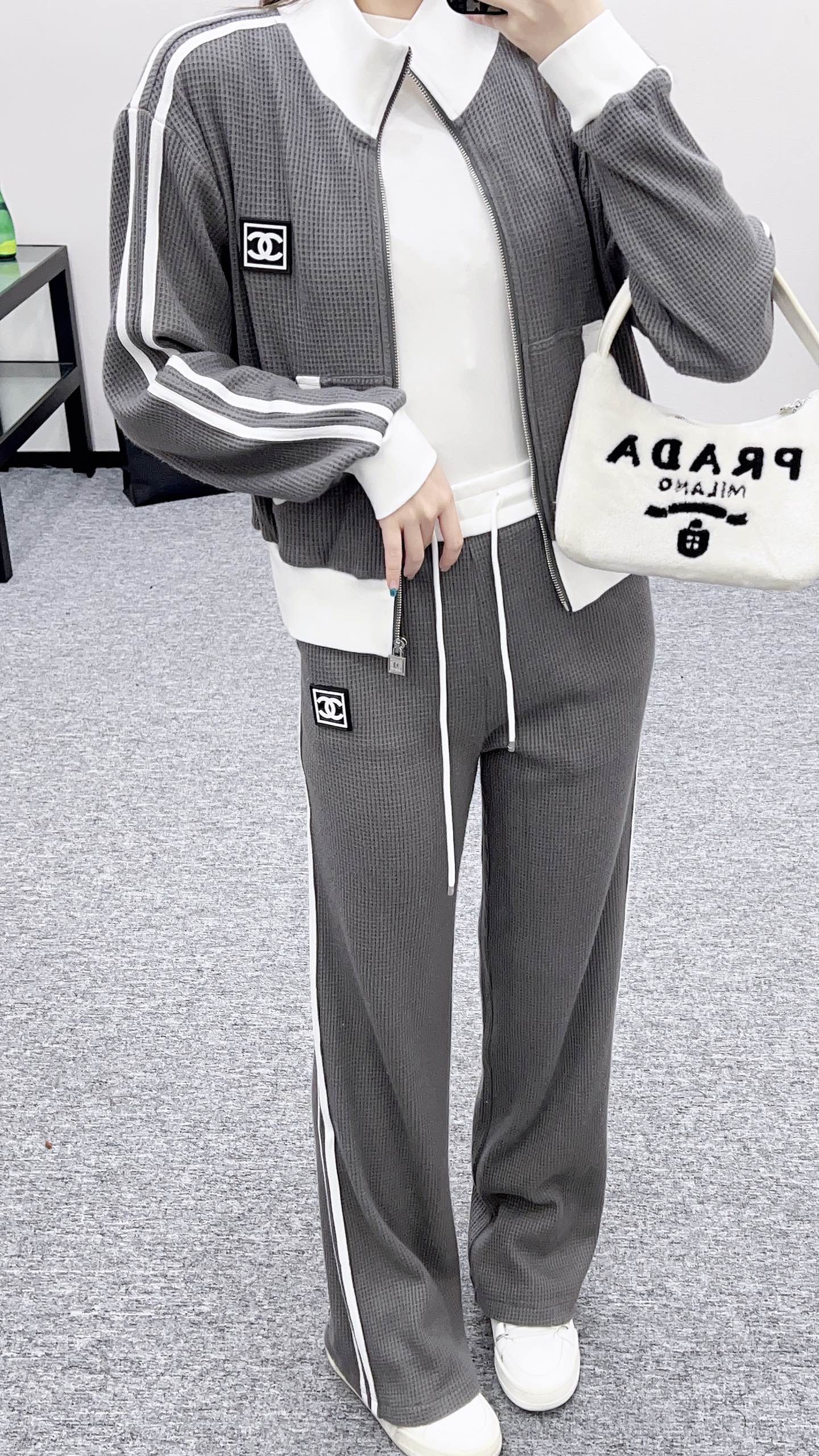 C 25 Sports jacket+pants set