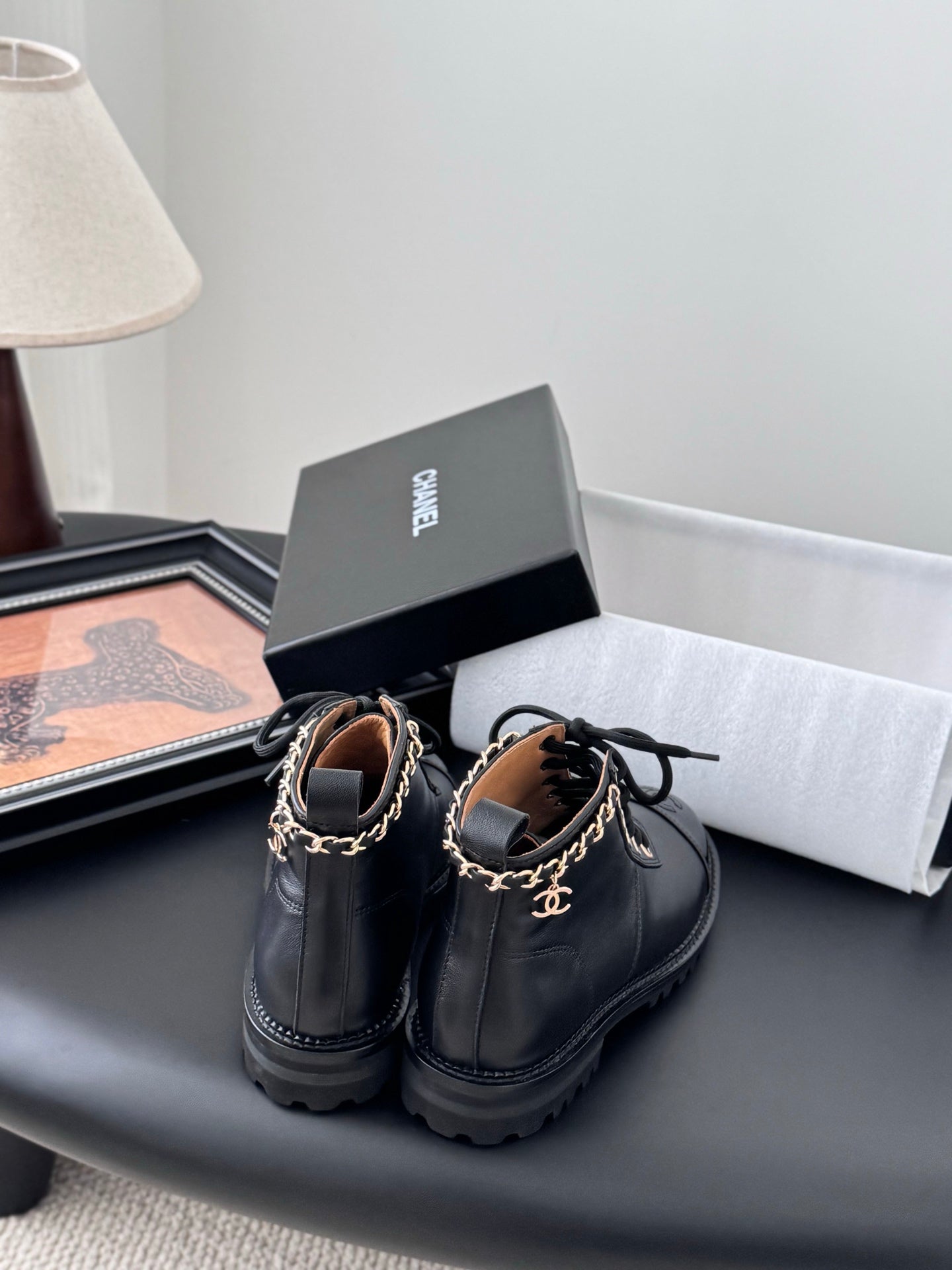 C 25 New Chain Knight Boots