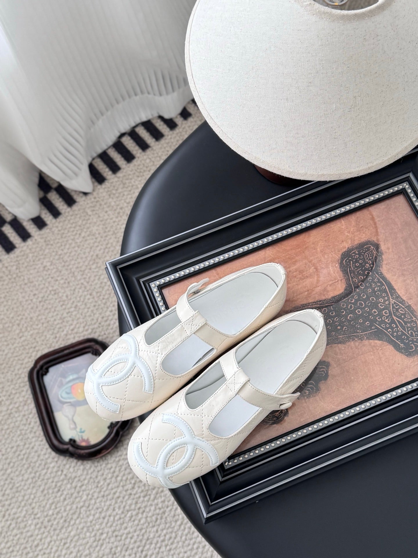 C 25 Vintage vintage series flat shoes