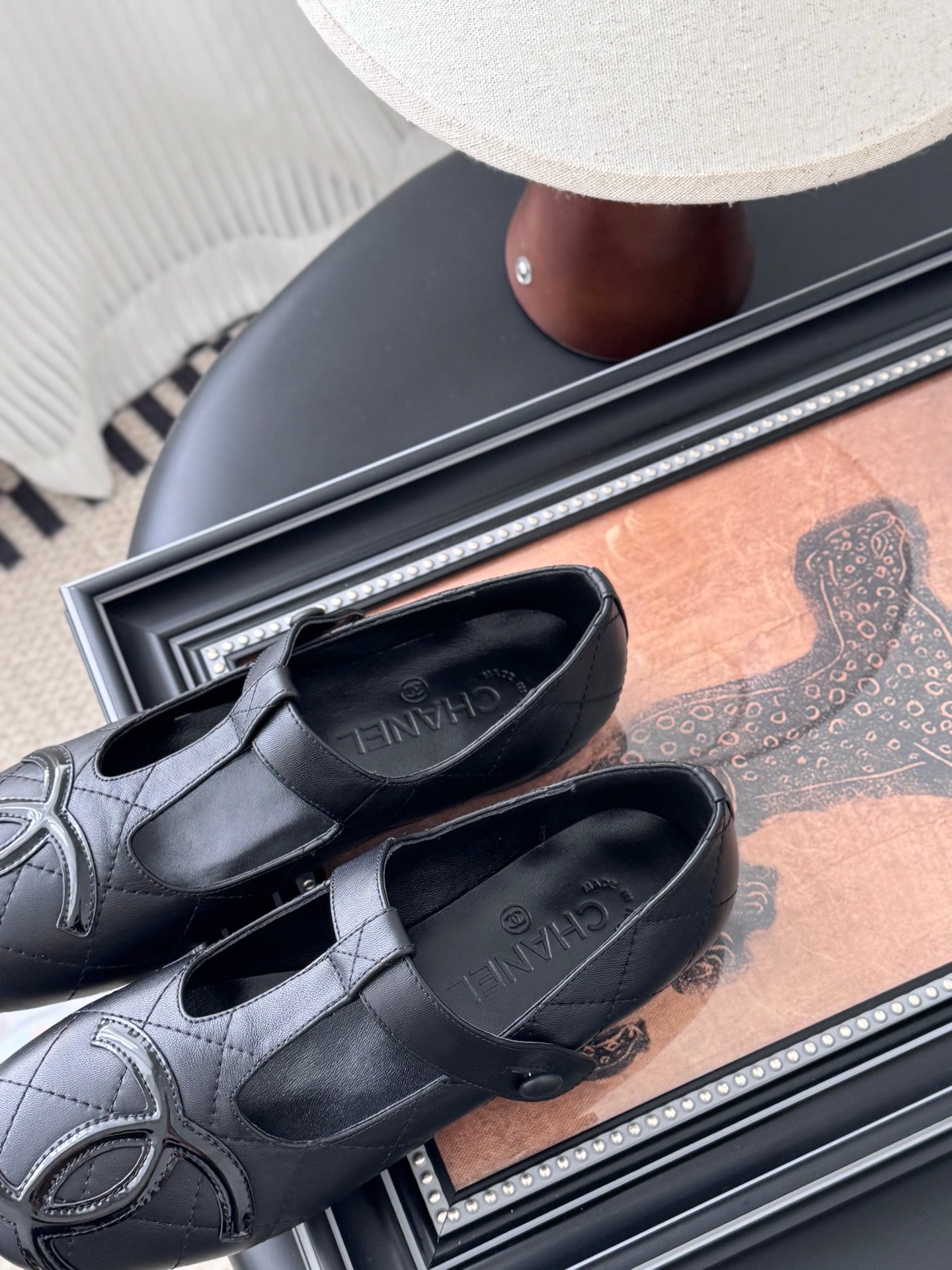 C 25 Vintage vintage series flat shoes