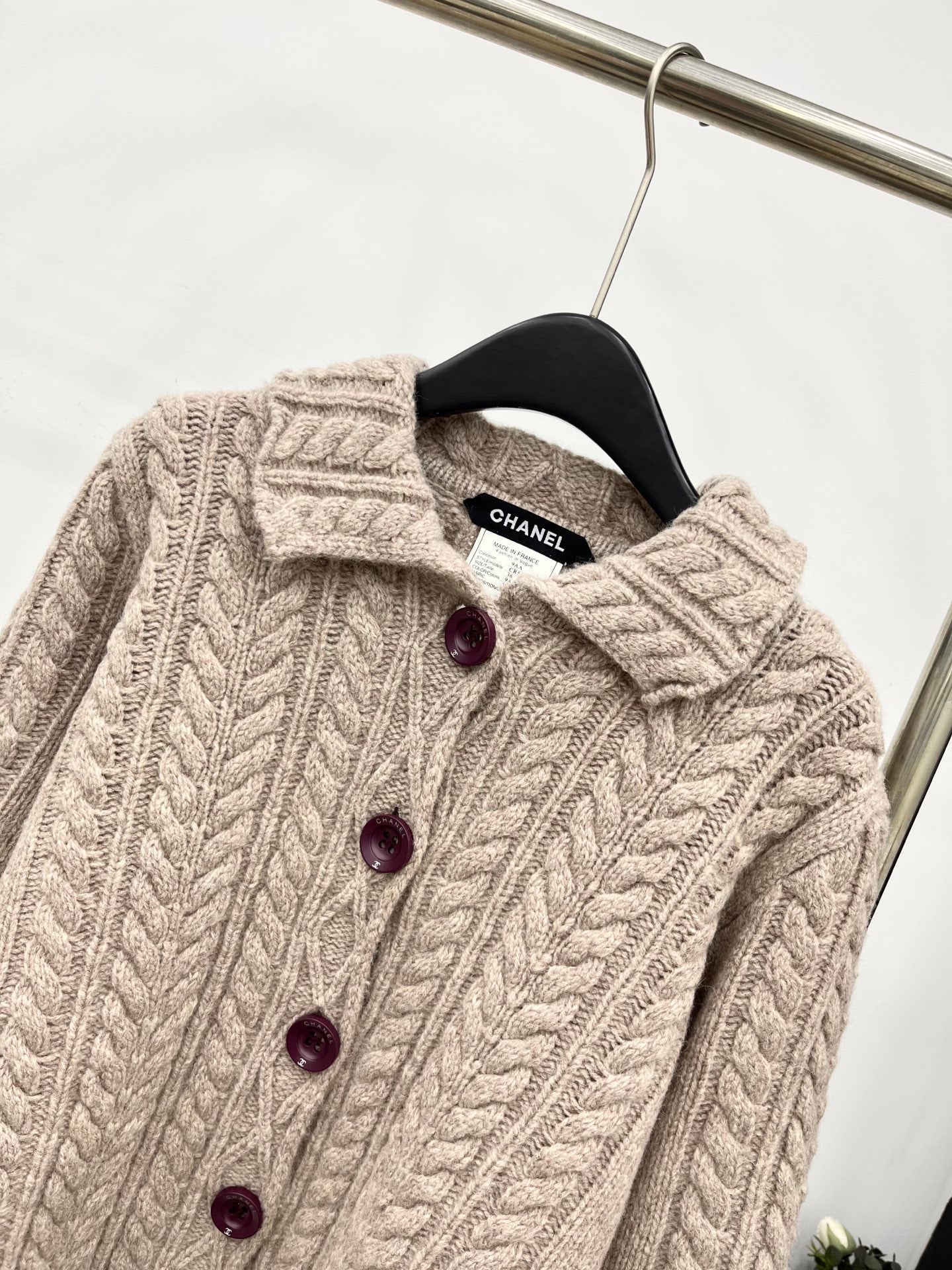 C 25 Fried Dough Twists hook lapel cashmere cardigan