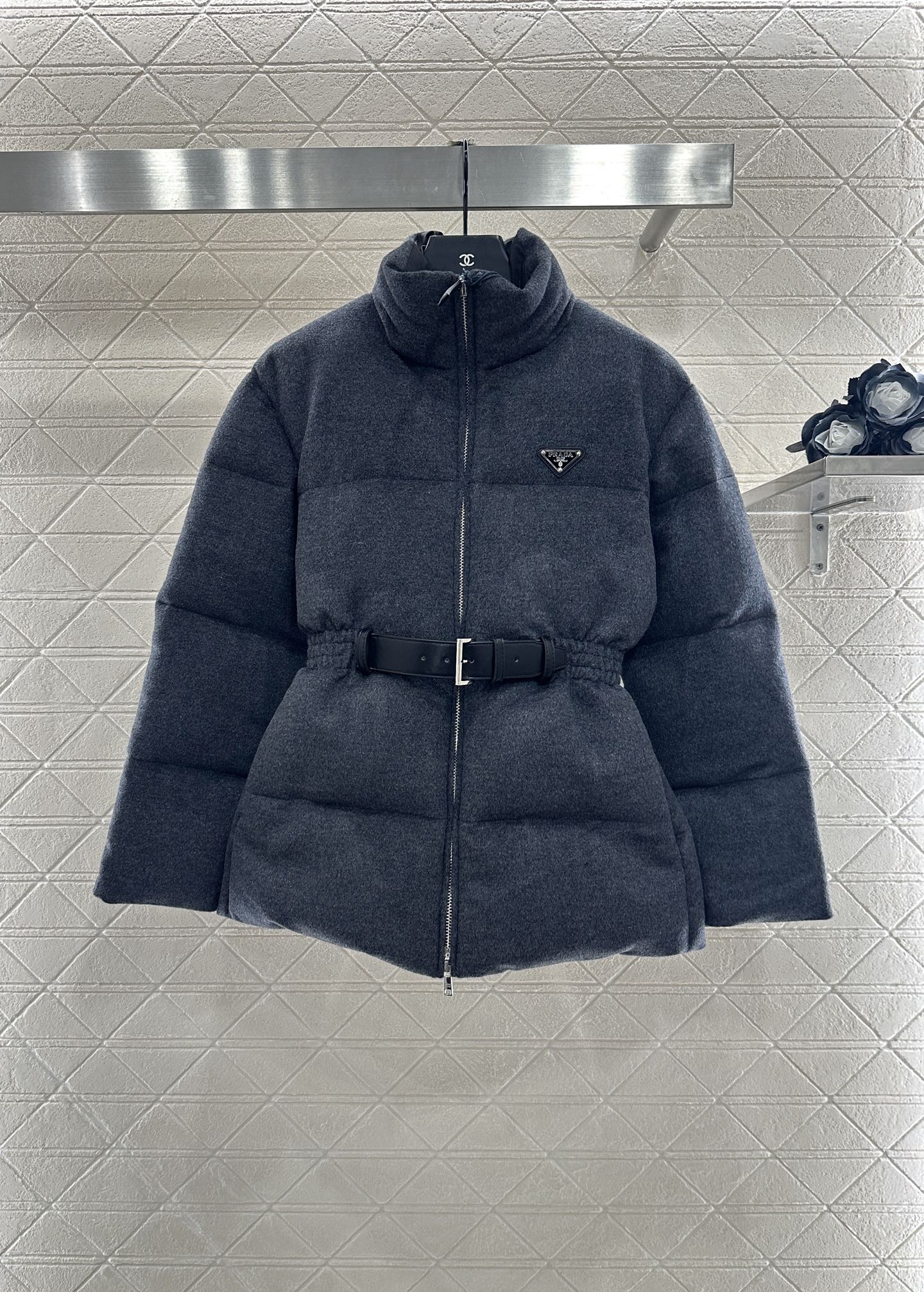 Pr 25 Stand up collar, waist belt, down wool jacket
