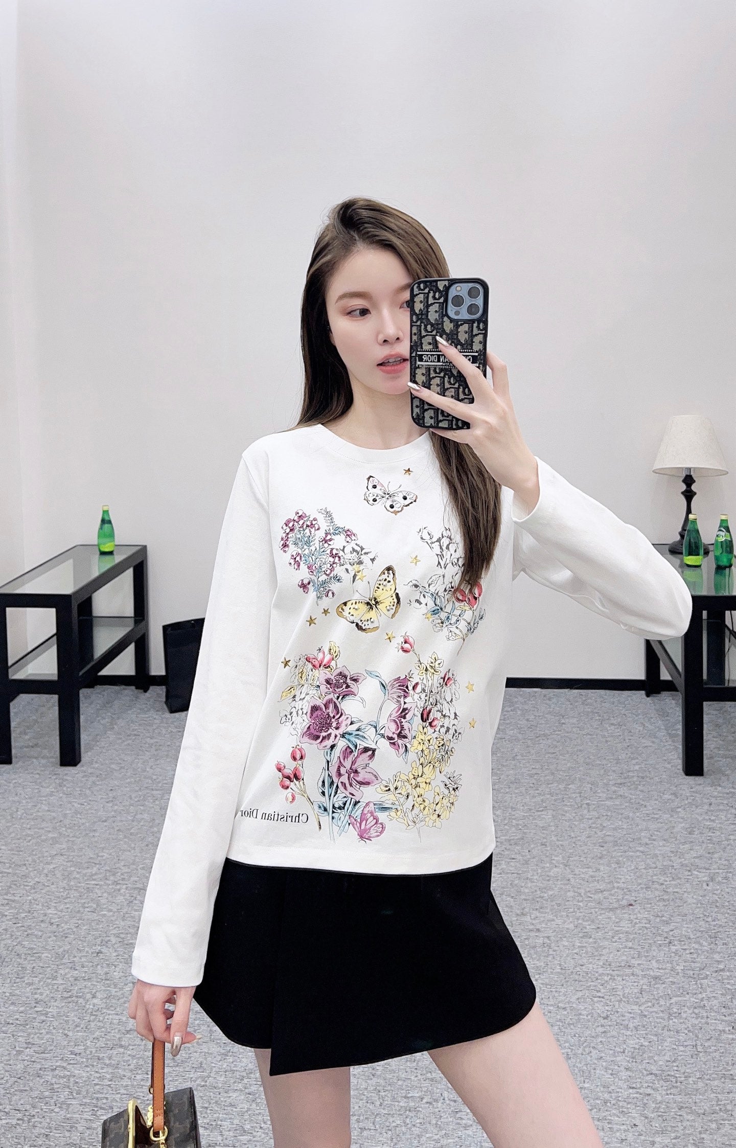 Di 25 Round neck printed cotton long sleeved shirt
