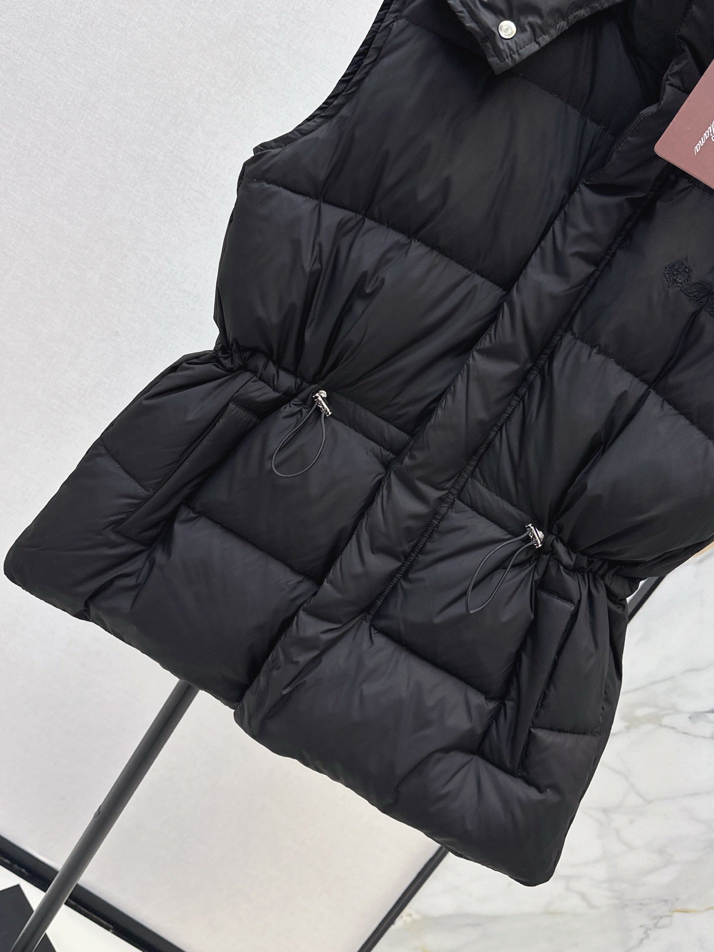 Lor 25 New drawstring waistband down vest jacket(BLACK/BROWN)