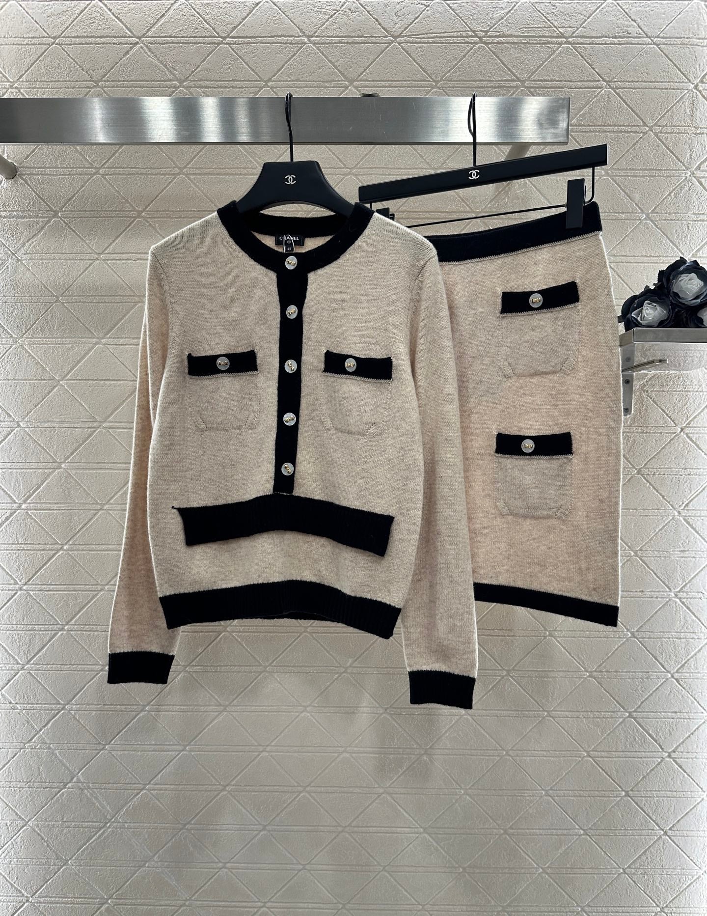 C 25 Pocket knitted cashmere long sleeved+short skirt set