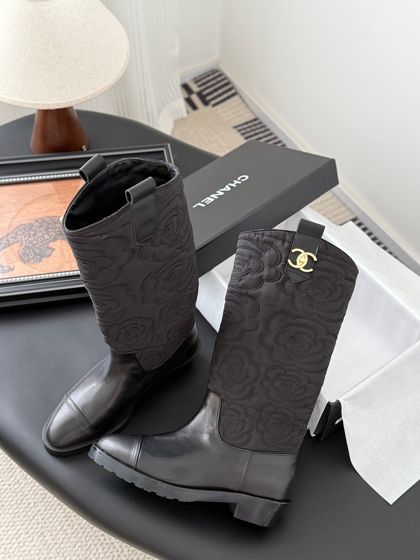 C 25K new rose-printed biker boots