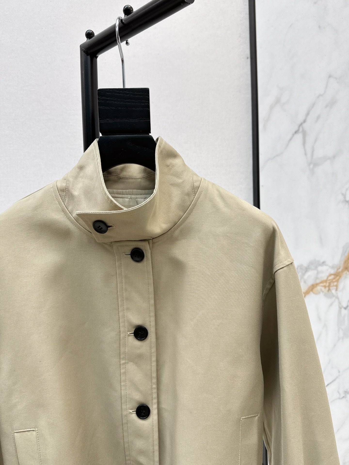 Ce 25 New wide shoulder silhouette stand up collar pleated windbreaker jacket(KHAKI/NAVY)