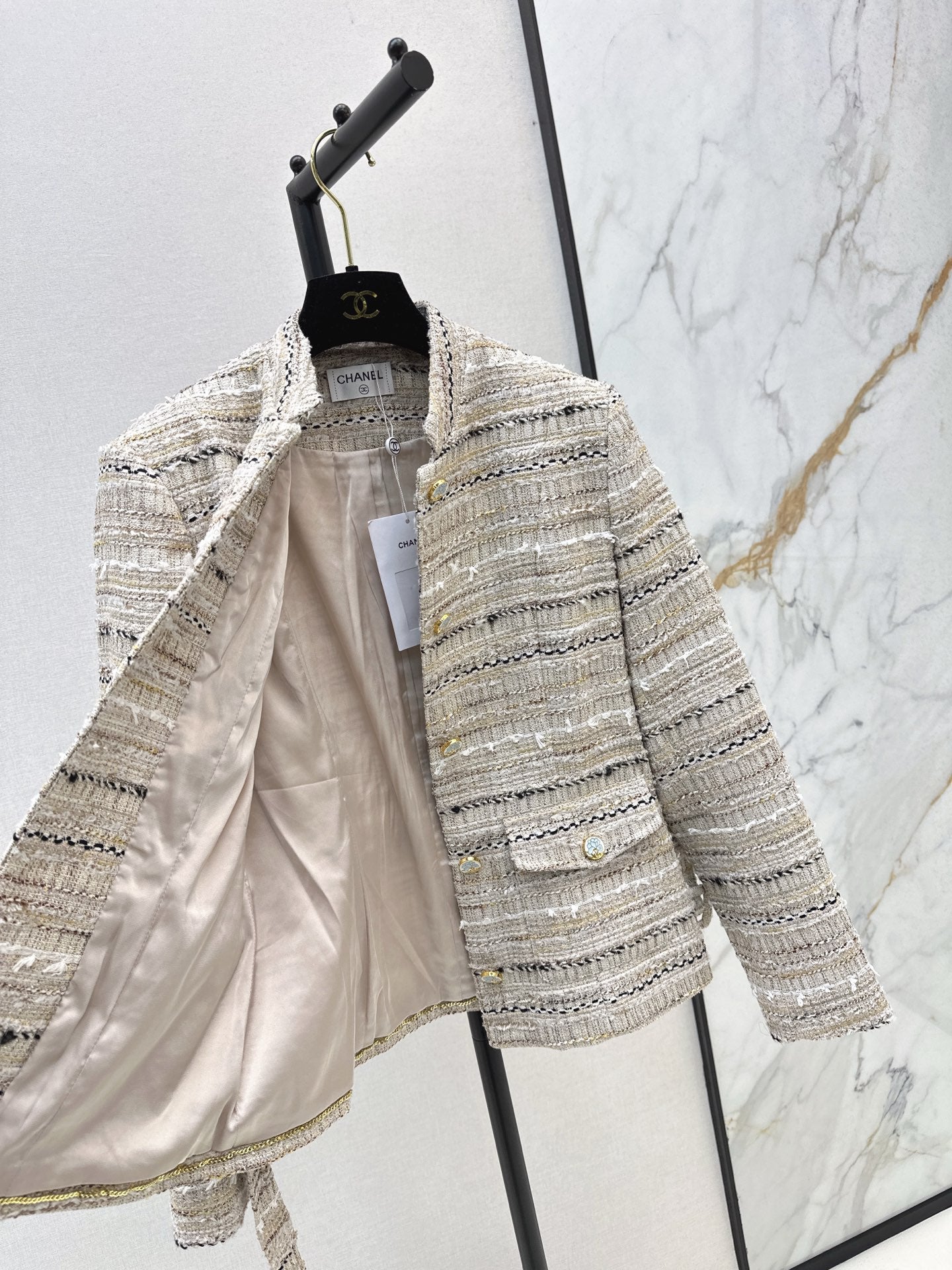 C 25 New socialite style woven jacket