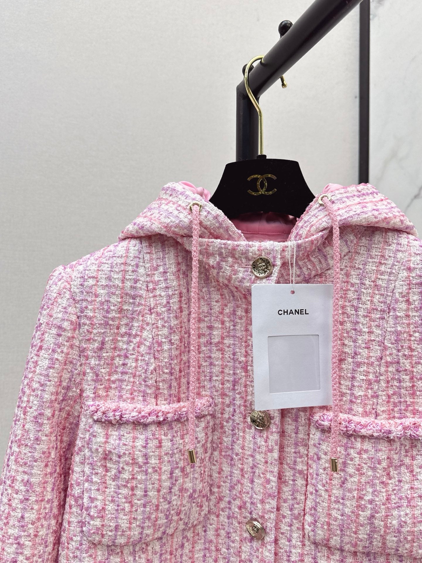 C 25 Sakura Pink Pearl Woven Jacket