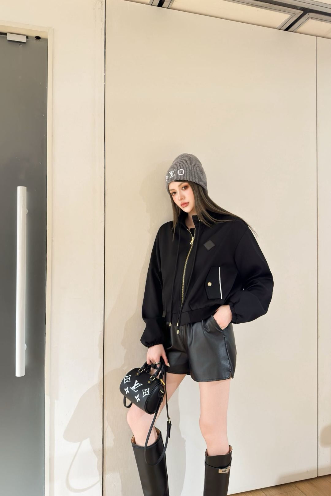 L 25 New drawstring jacket(KHAKI/BLACK)