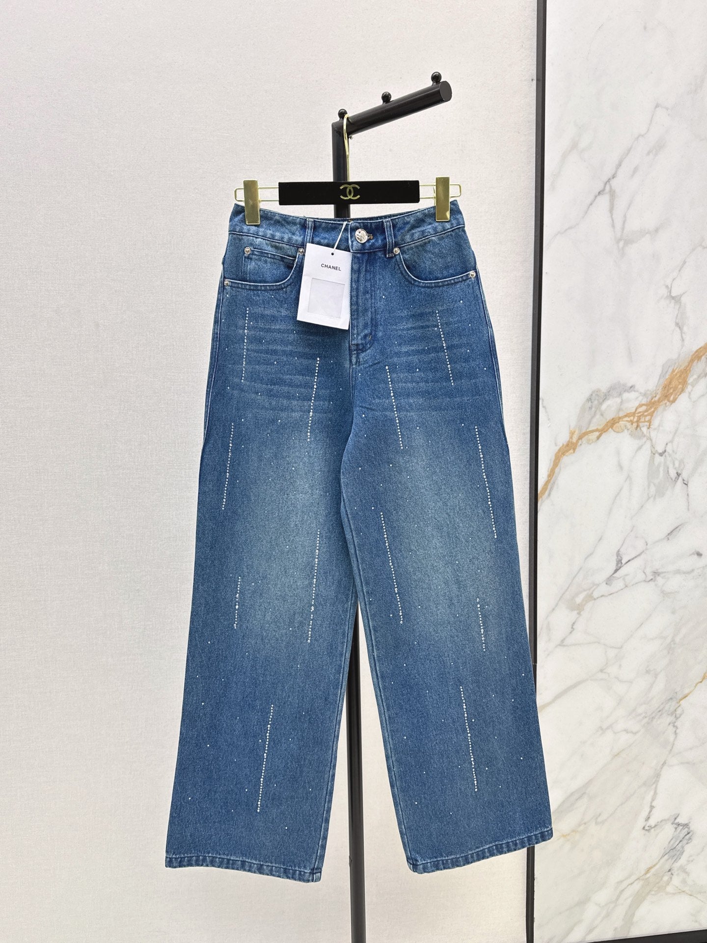 C 25 New Heavy Rhinestone Straight Jeans