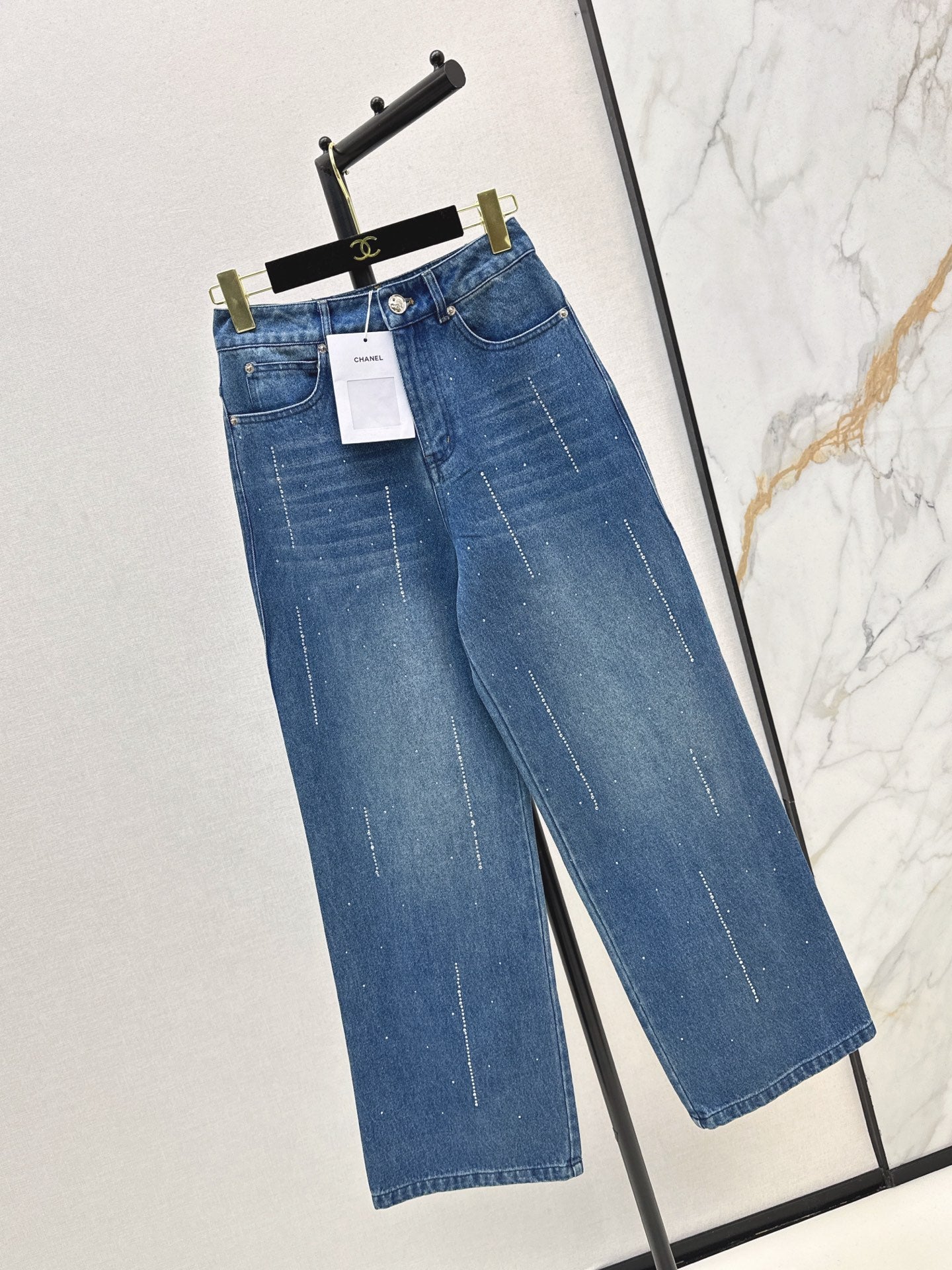 C 25 New Heavy Rhinestone Straight Jeans