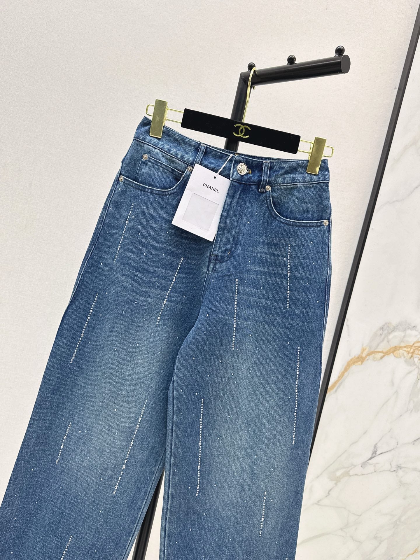 C 25 New Heavy Rhinestone Straight Jeans