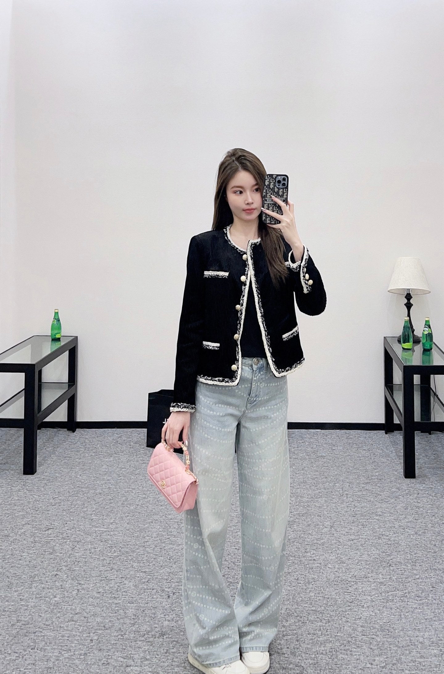 C 25 Hemmed corduroy vertical stripe jacket