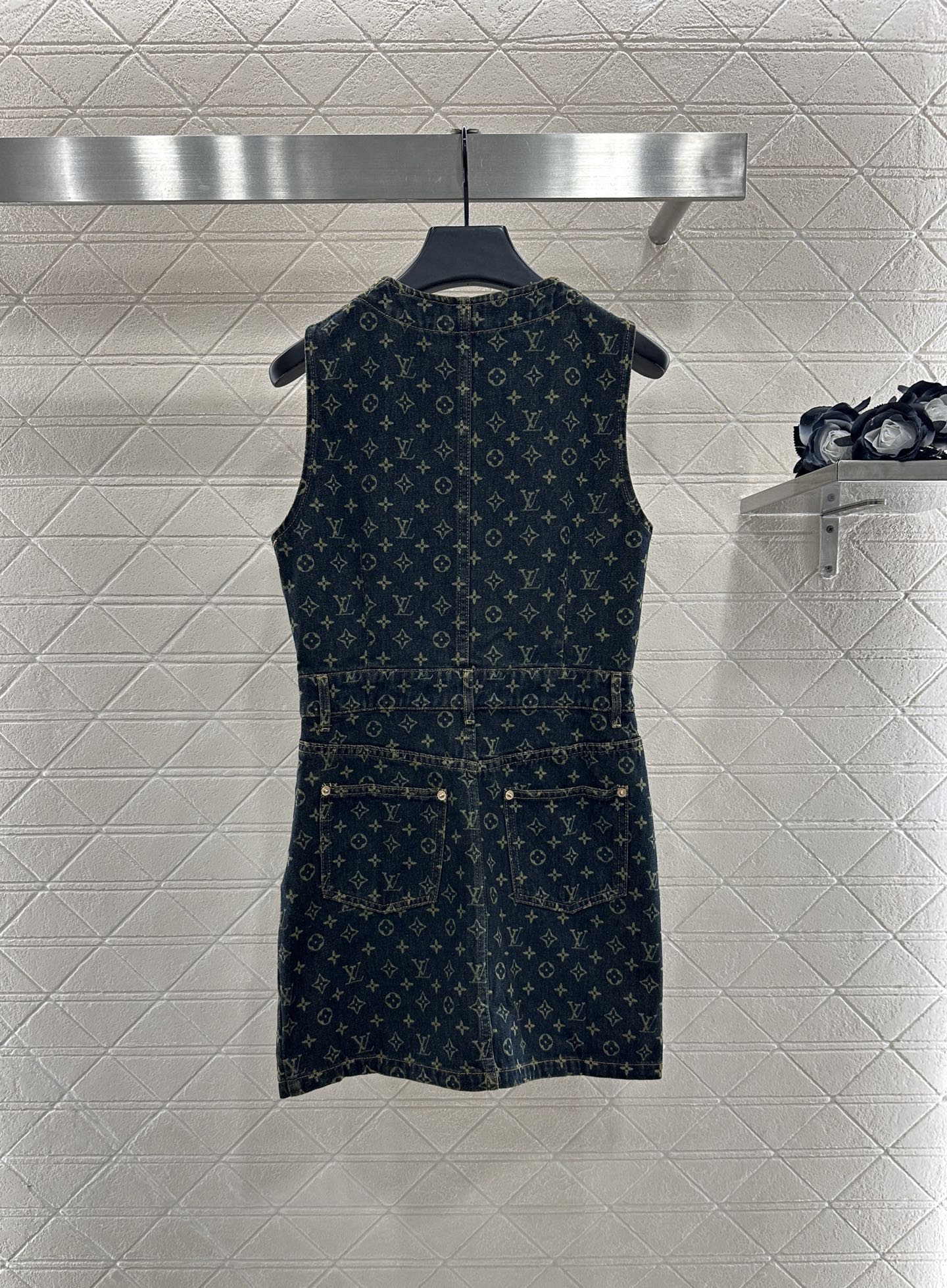 L 25 denim vest skirt