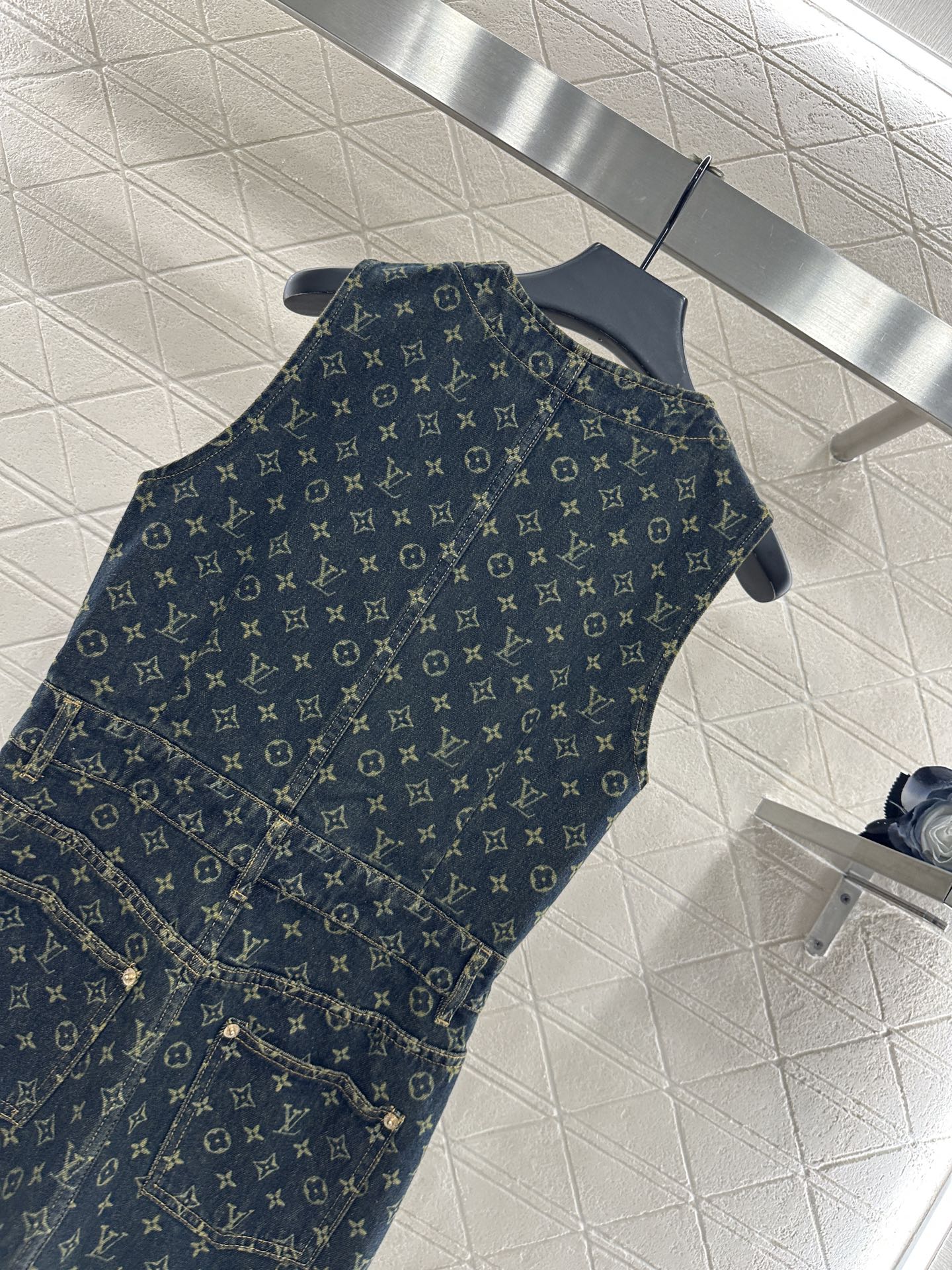 L 25 denim vest skirt